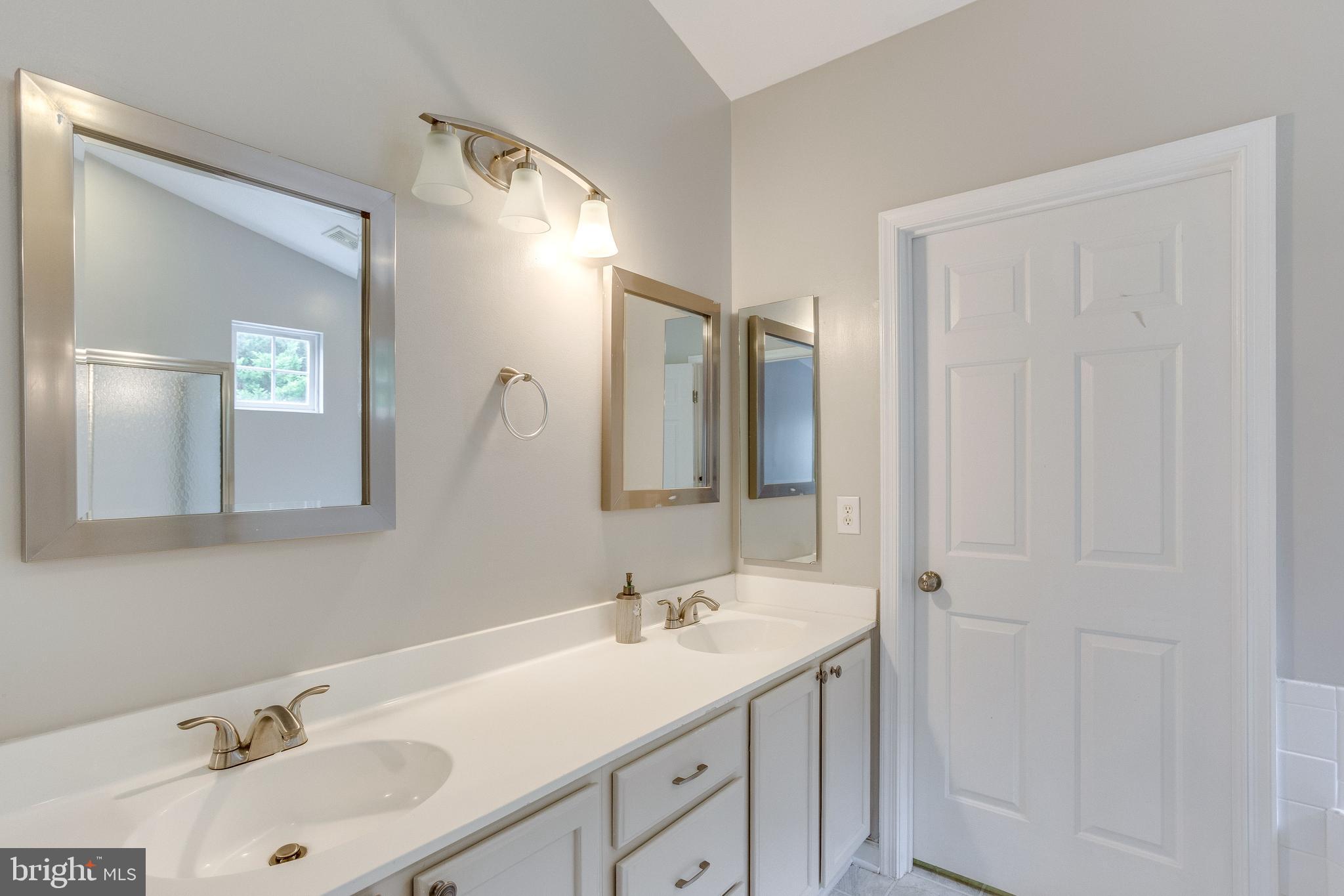 BEAU RIDGE - Residential