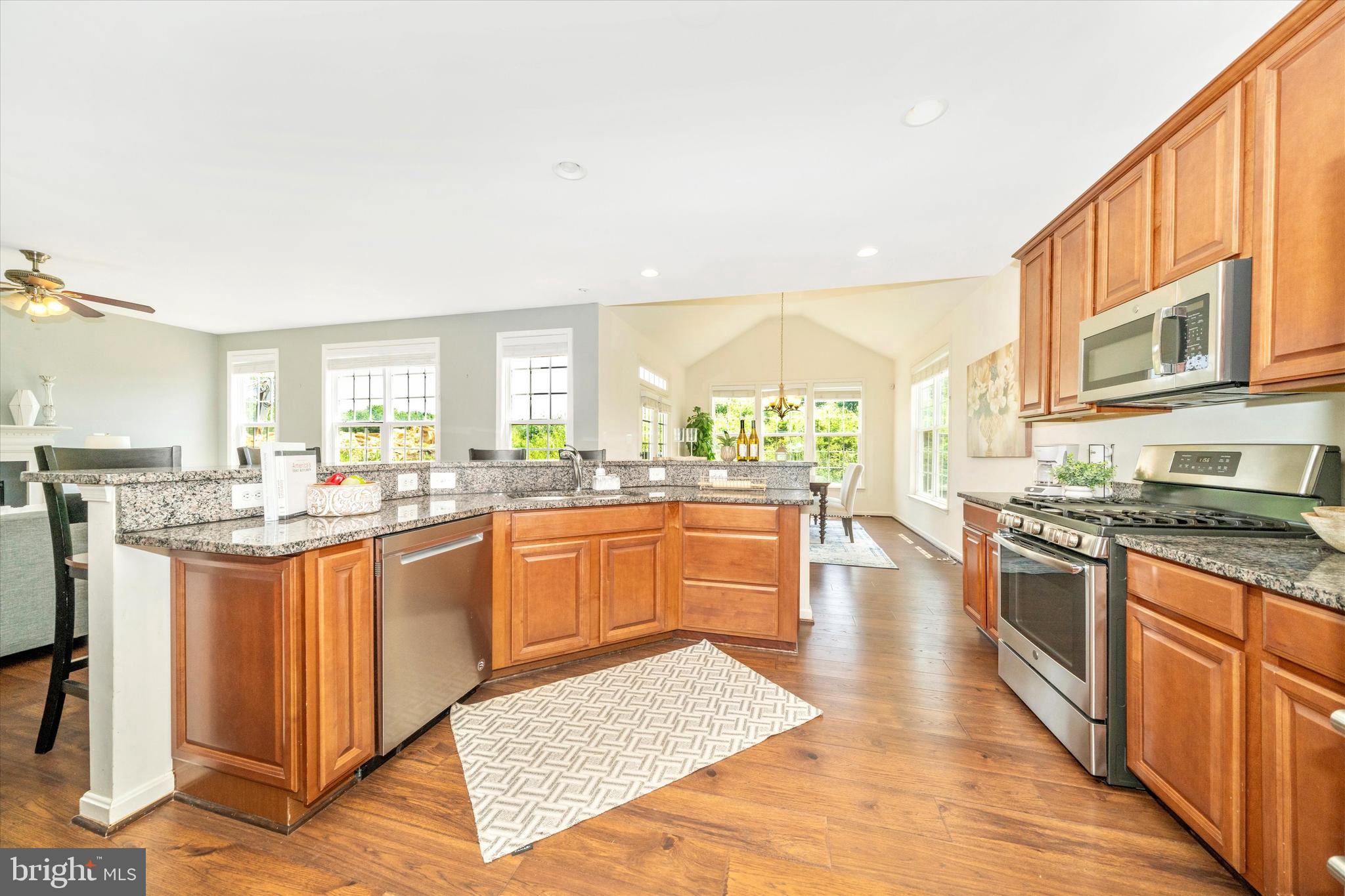 HUNTFIELD - Residential