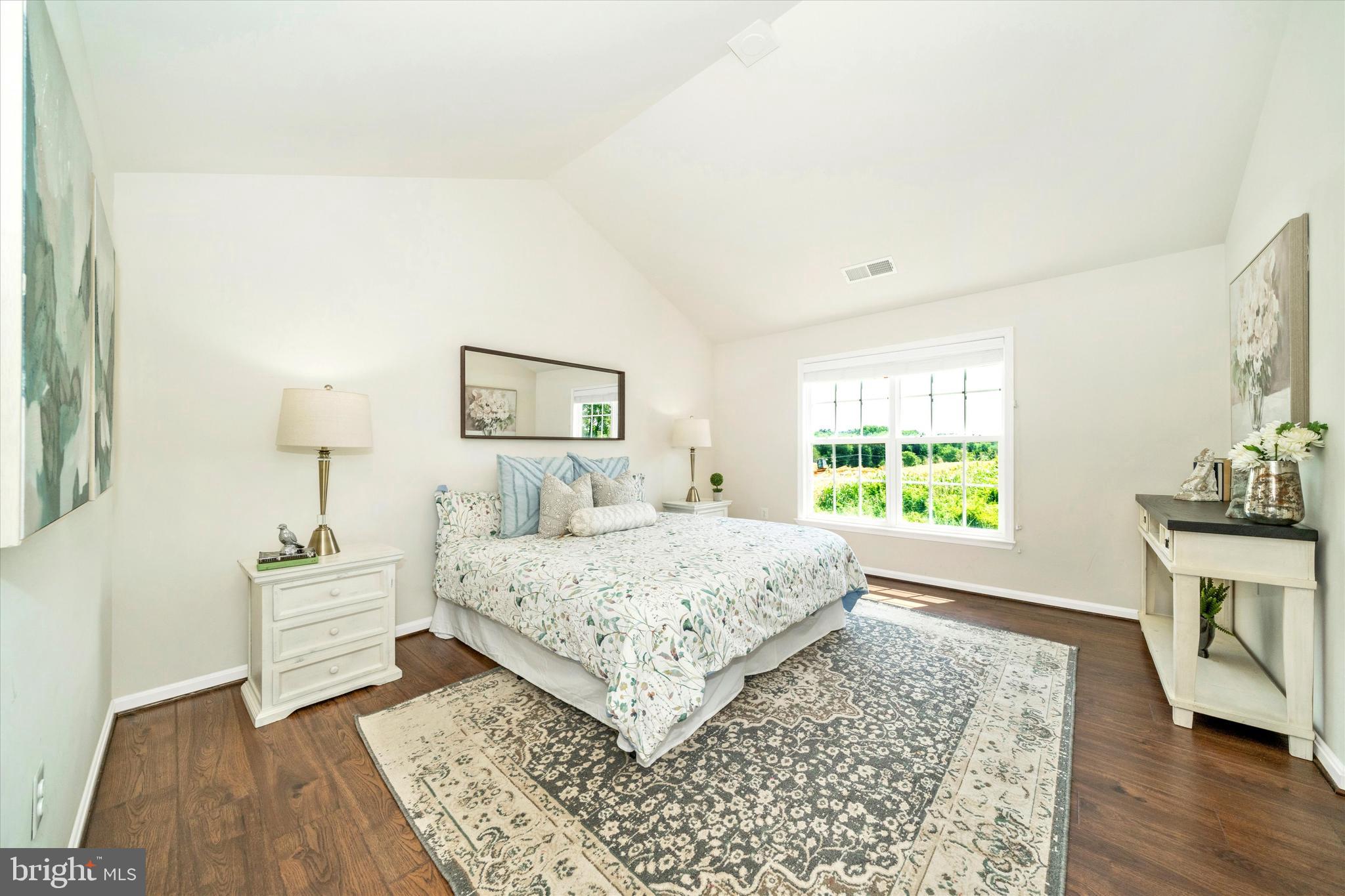 HUNTFIELD - Residential