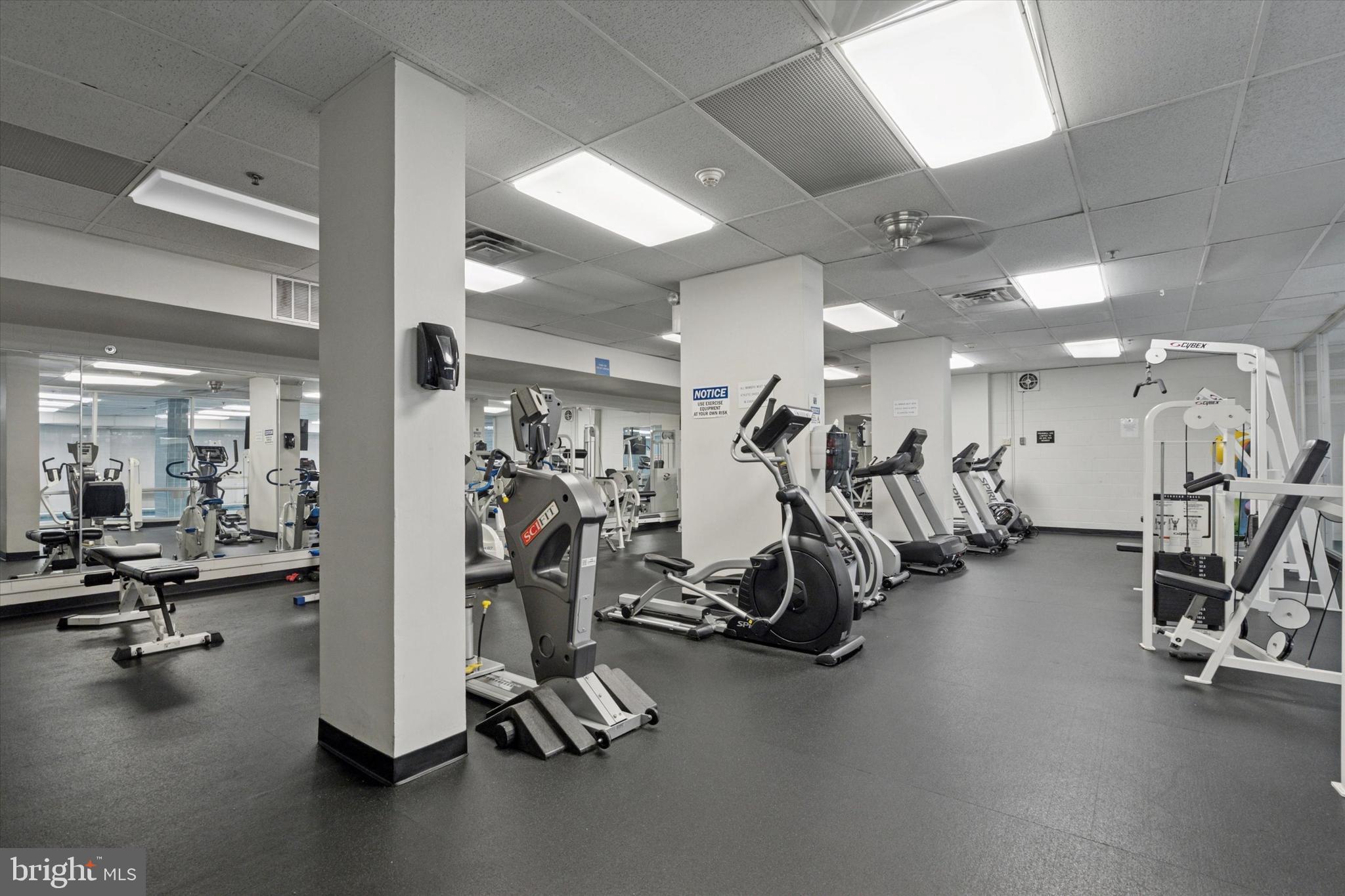 WYNNEWOOD - Residential