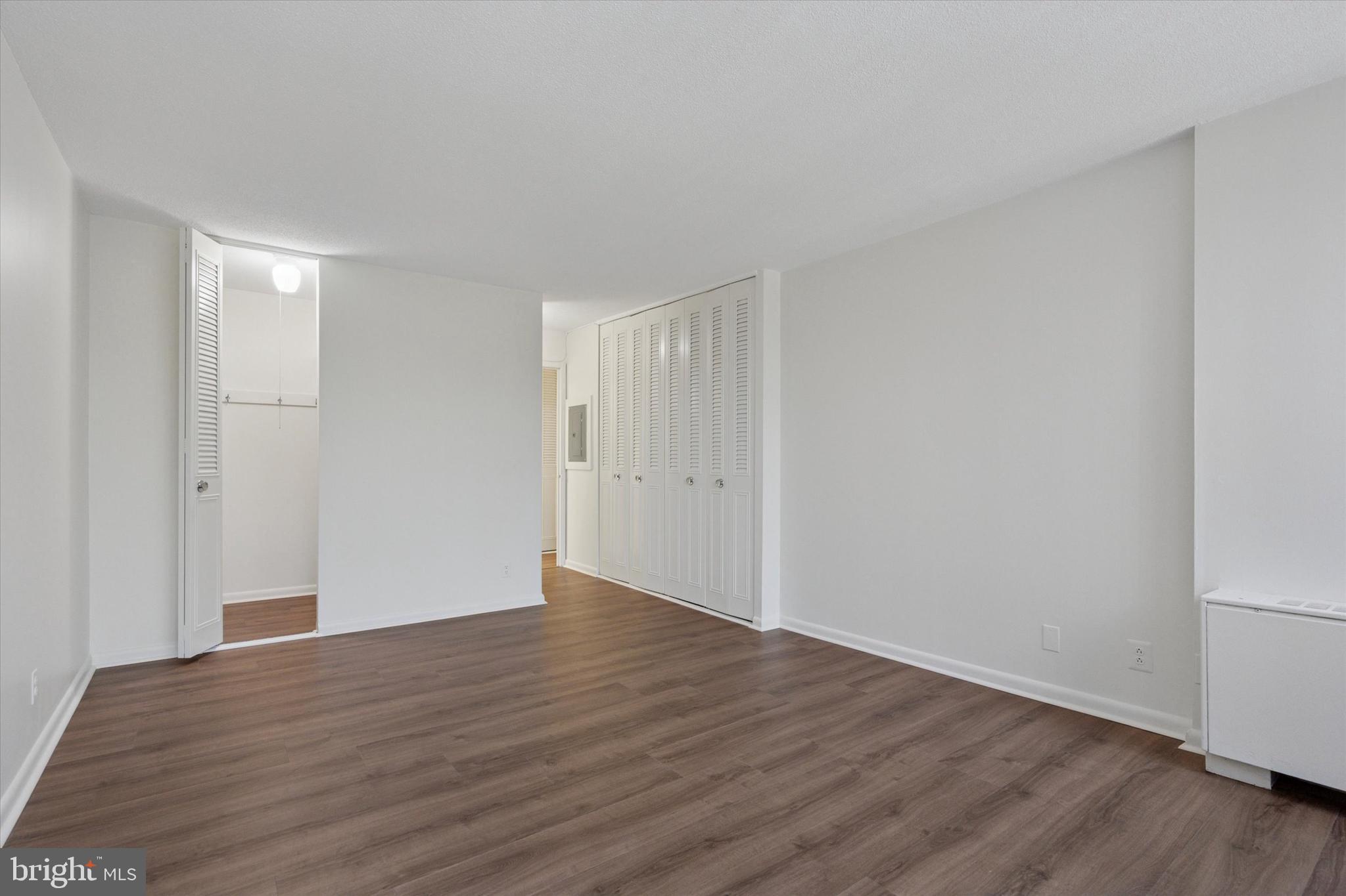 WYNNEWOOD - Residential