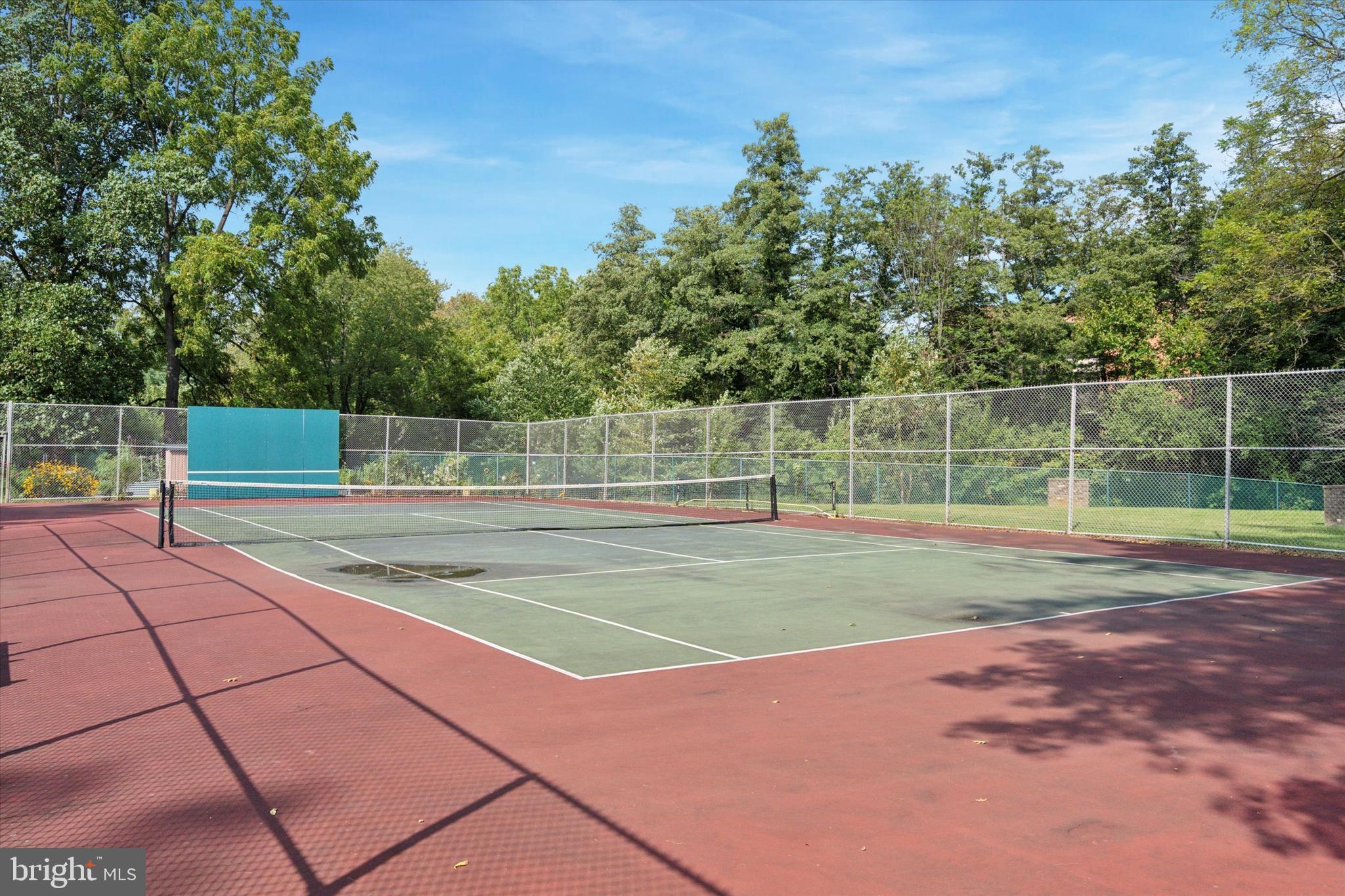 WYNNEWOOD - Residential