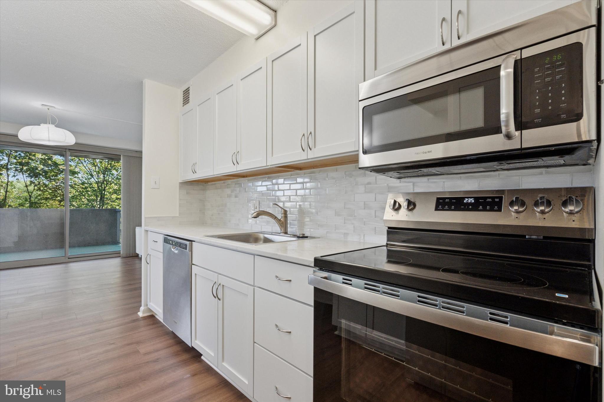 WYNNEWOOD - Residential