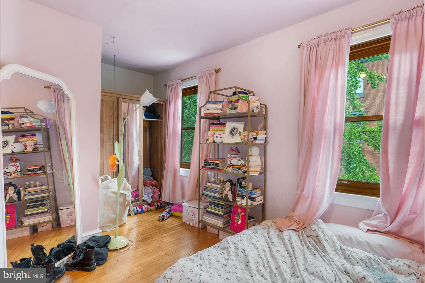 RITTENHOUSE SQUARE - Commercial Sale