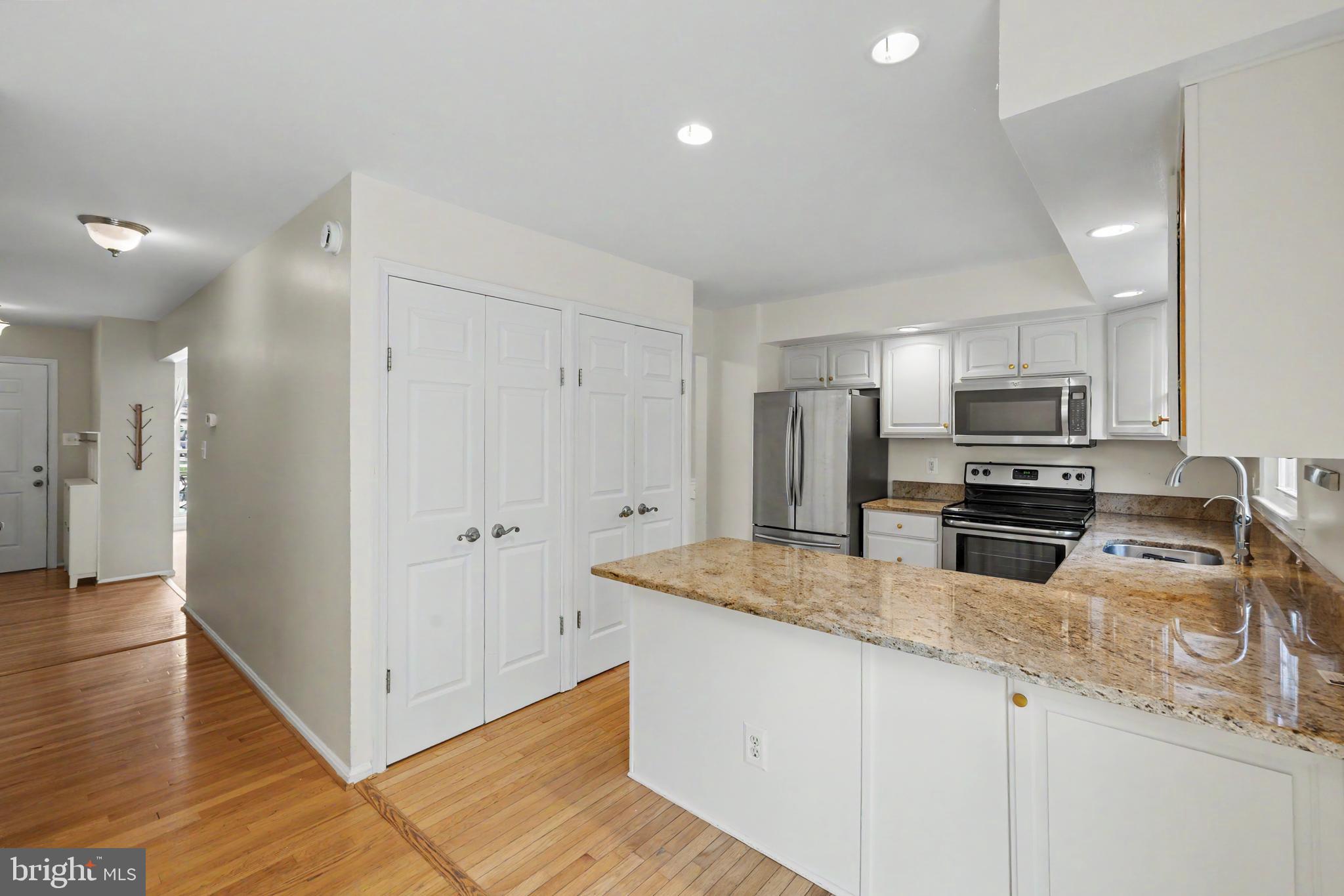 5426 CABOT RIDGE COURT