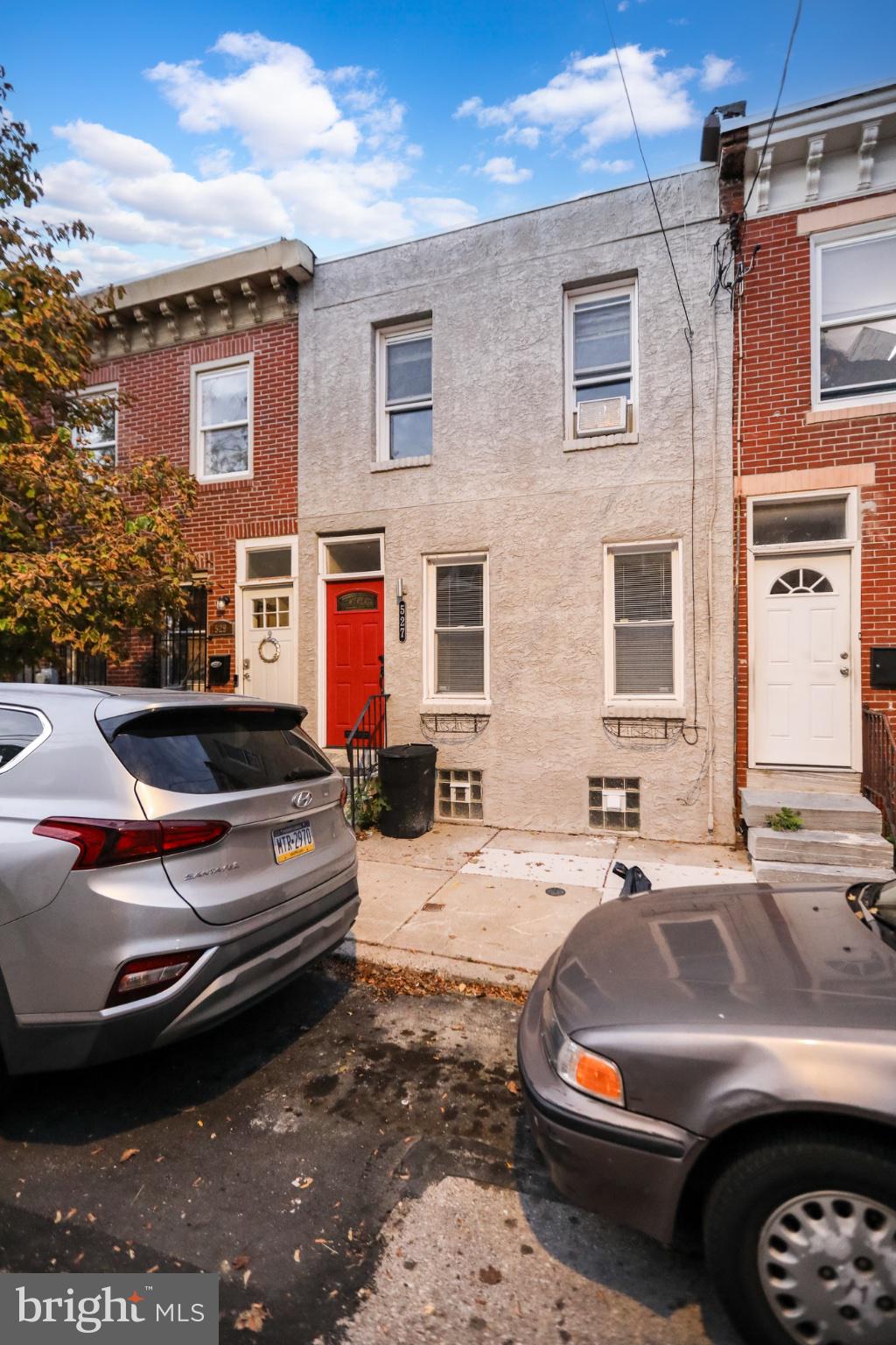 527 GREENWICH STREET