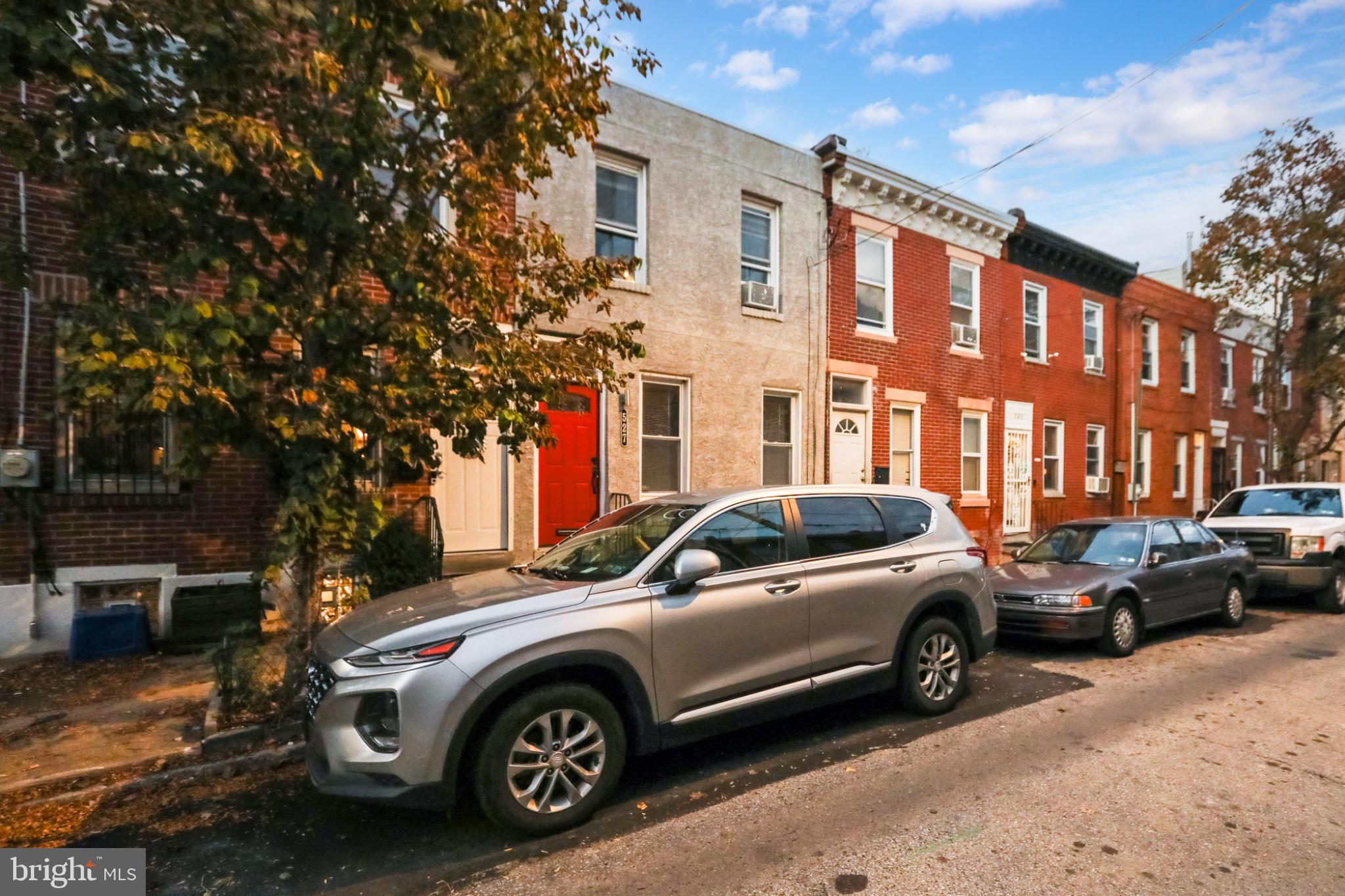 527 GREENWICH STREET