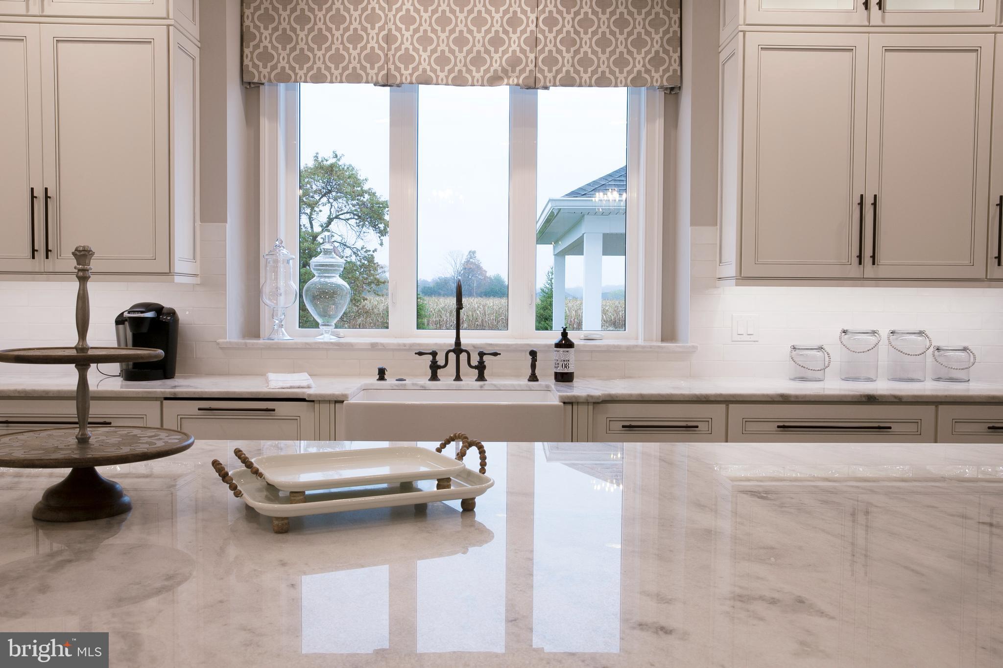 MAKEFIELD MEADOWS - Residential