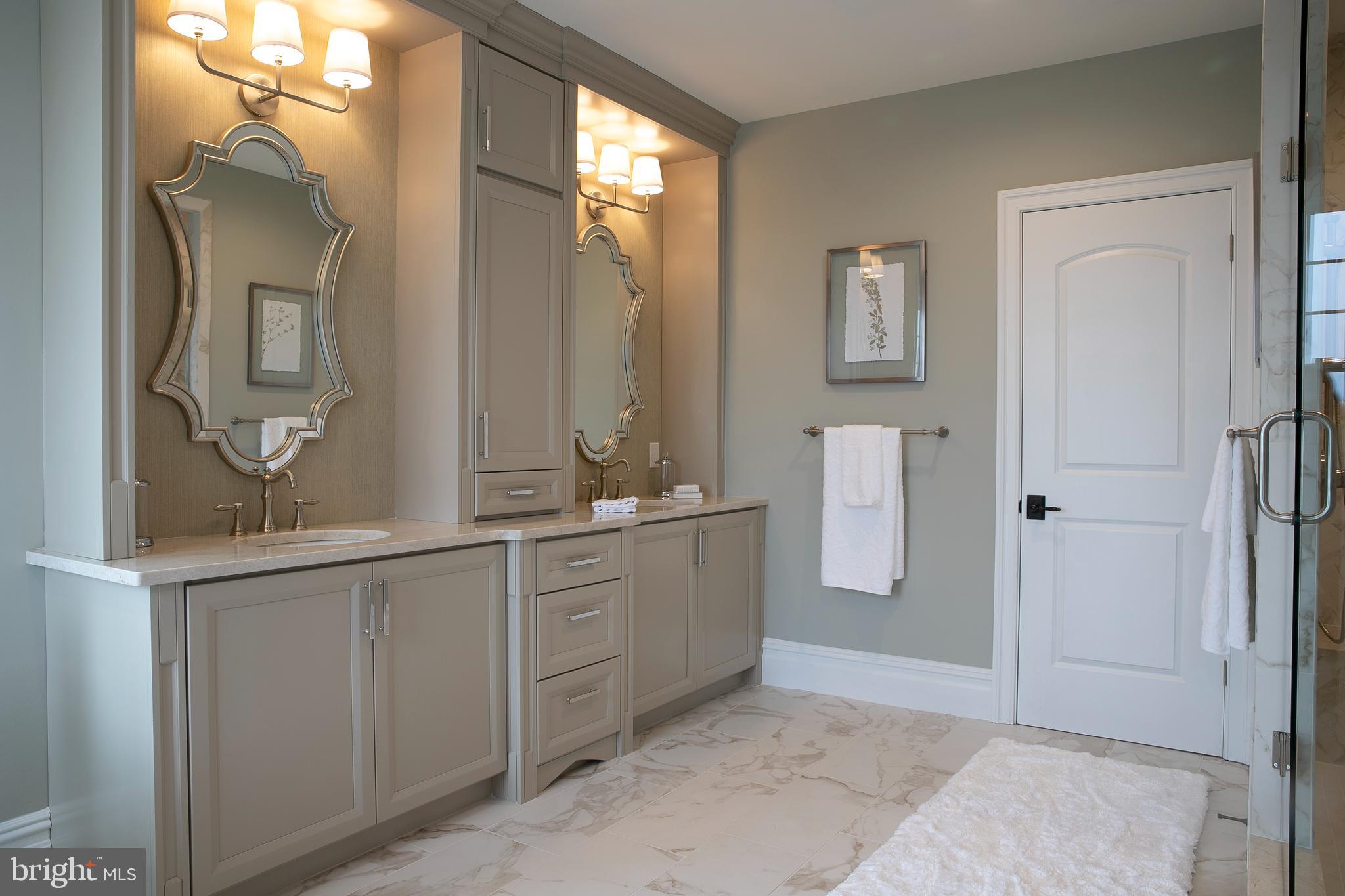 MAKEFIELD MEADOWS - Residential