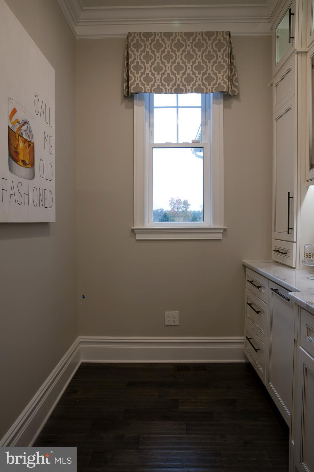 MAKEFIELD MEADOWS - Residential