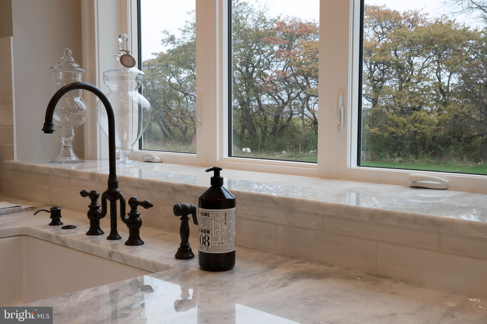 MAKEFIELD MEADOWS - Residential