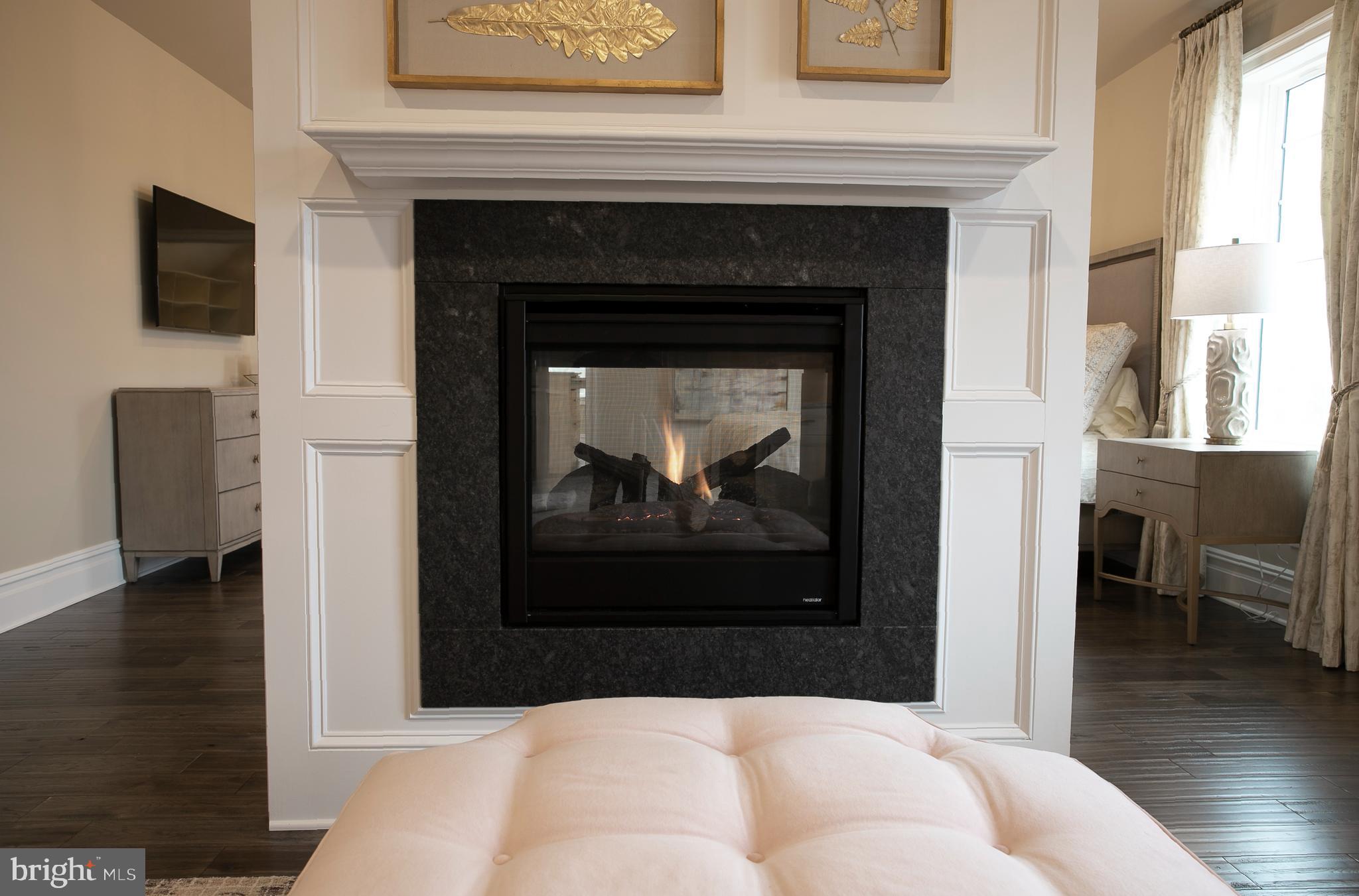 MAKEFIELD MEADOWS - Residential