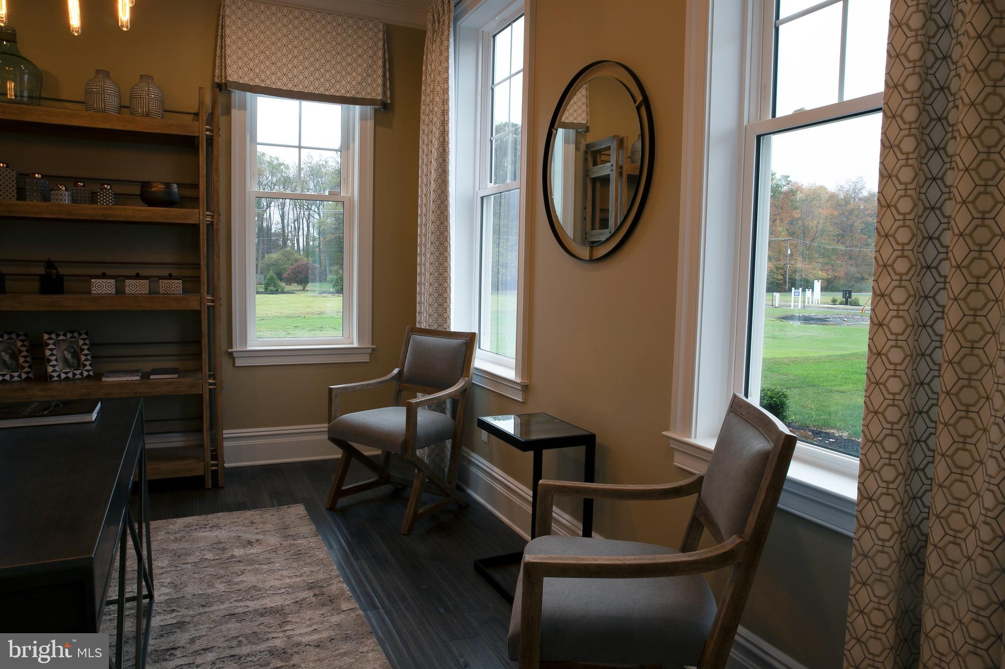 MAKEFIELD MEADOWS - Residential