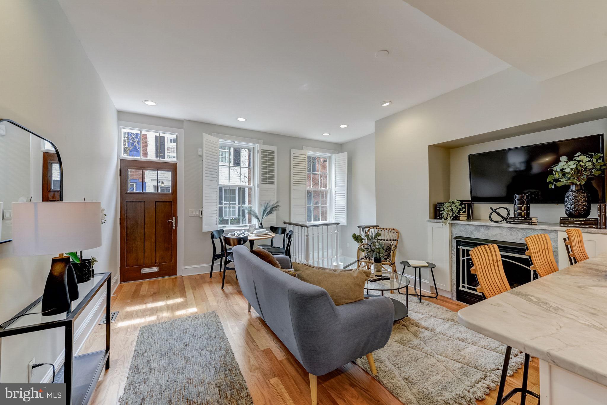 RITTENHOUSE SQUARE - Residential