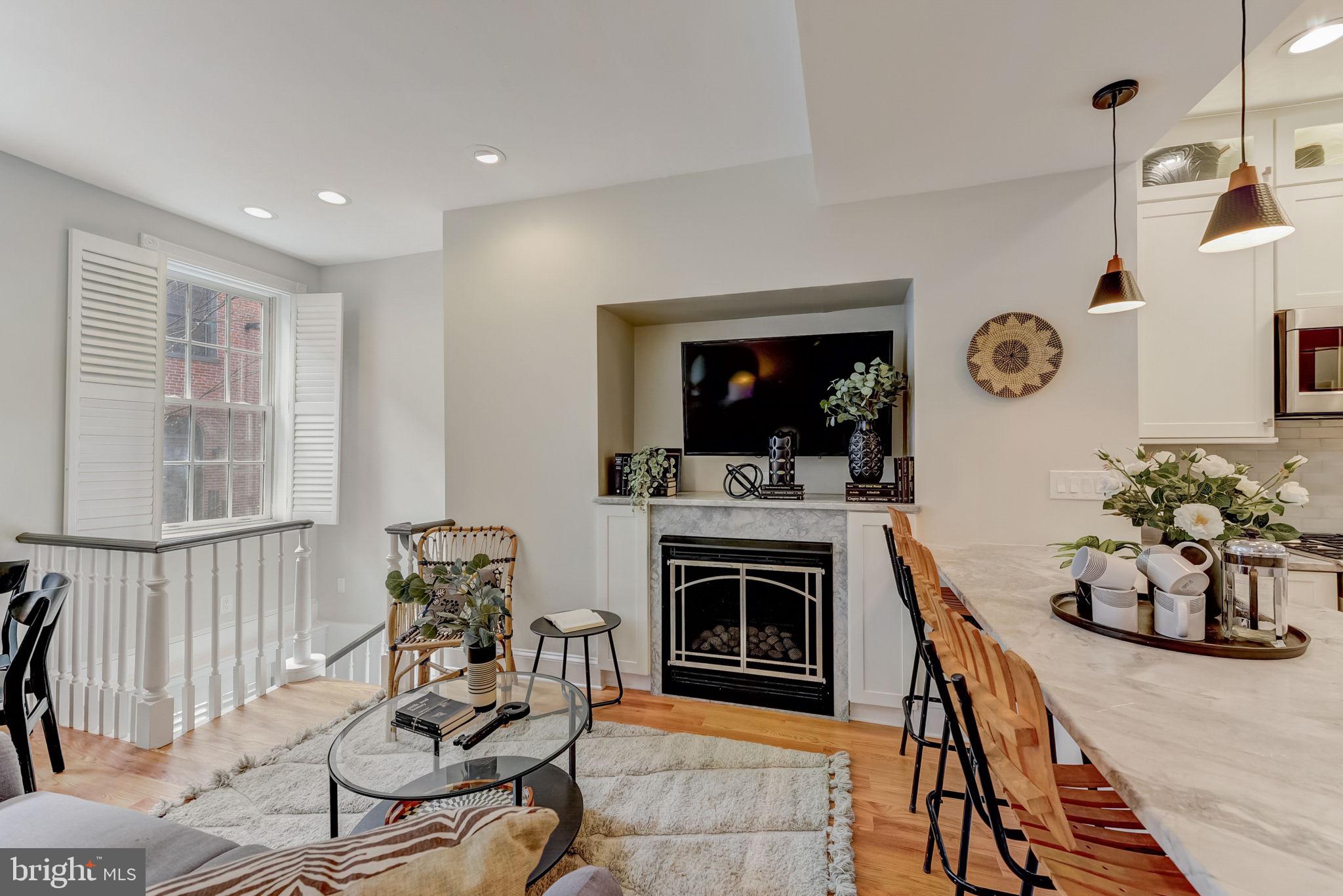 RITTENHOUSE SQUARE - Residential