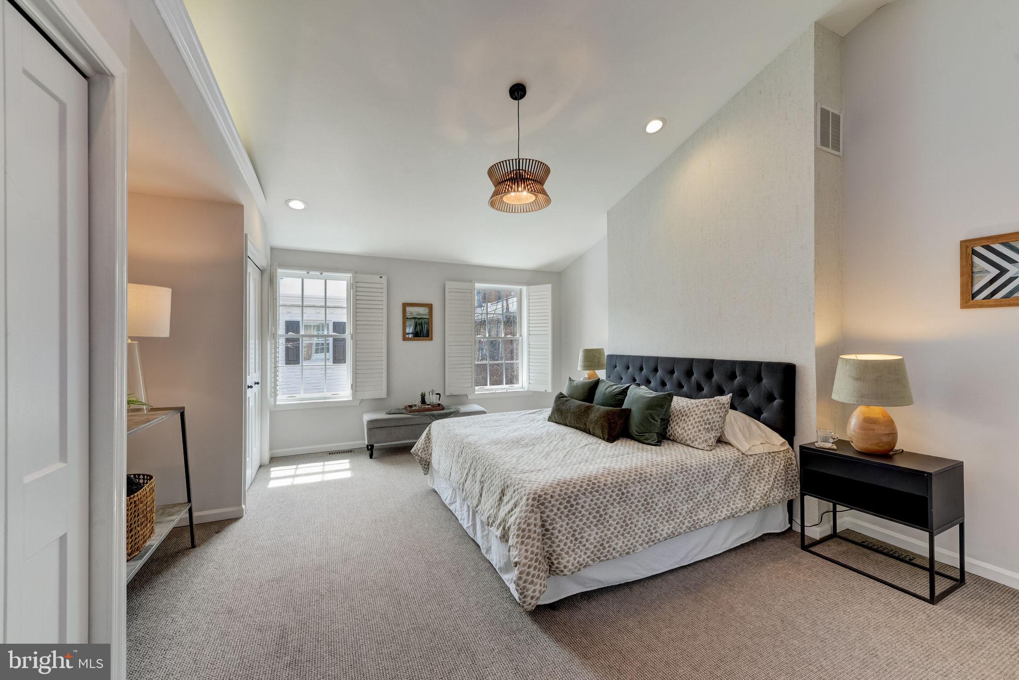 RITTENHOUSE SQUARE - Residential