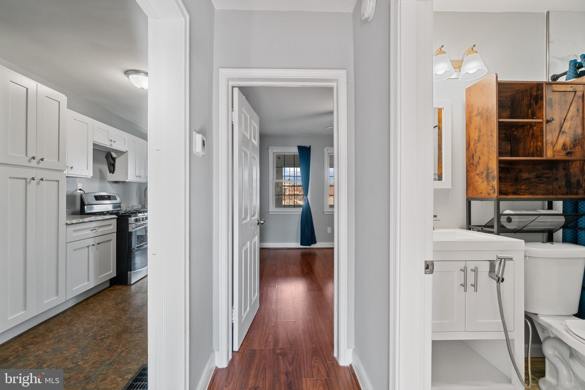 2905 YORKWAY