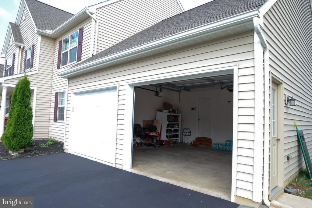 Photo of 387 Reserve Lane, MECHANICSBURG, PA 17050 (MLS # PACB2045156)