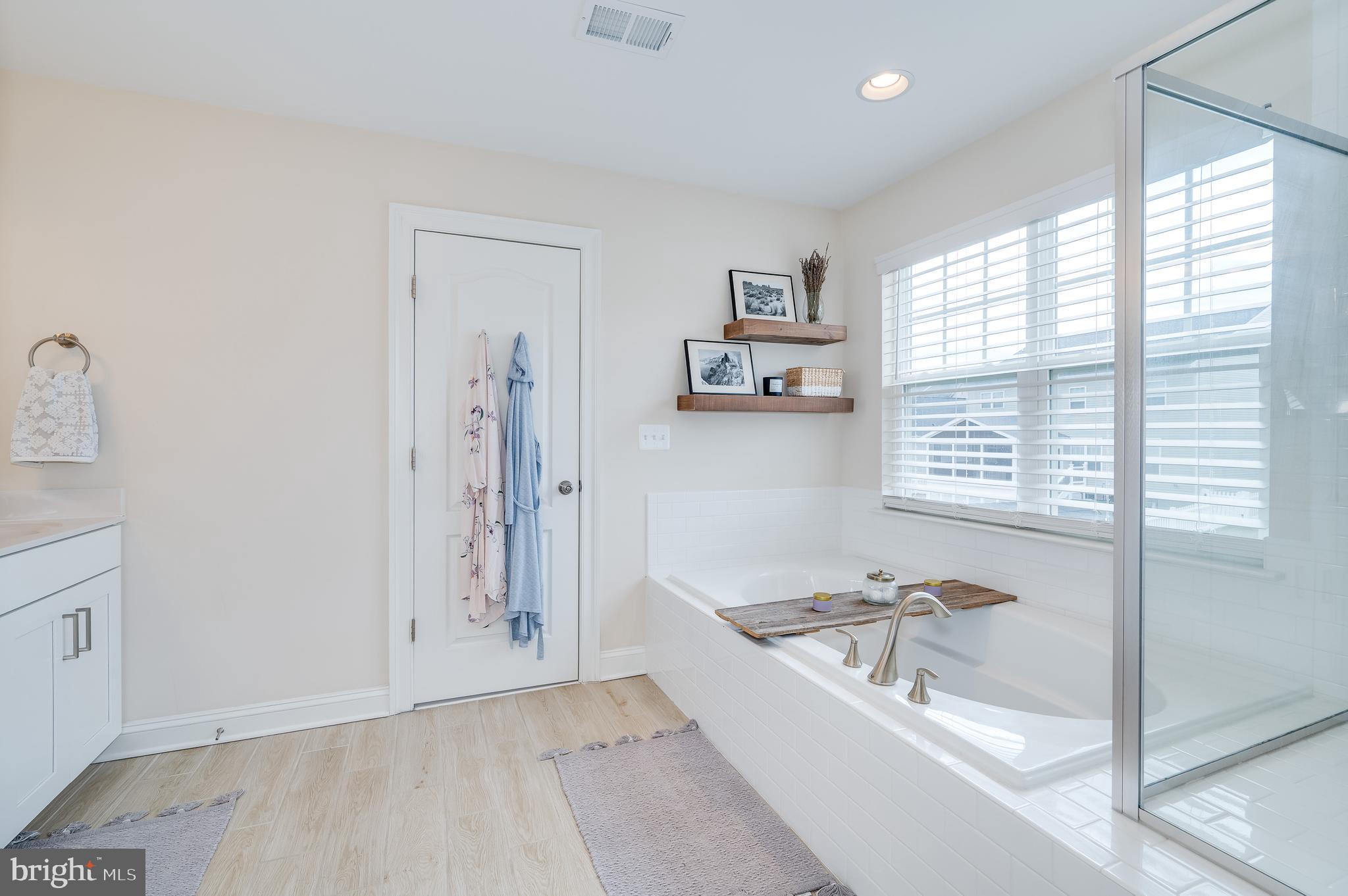 SNOWDEN BRIDGE - Residential