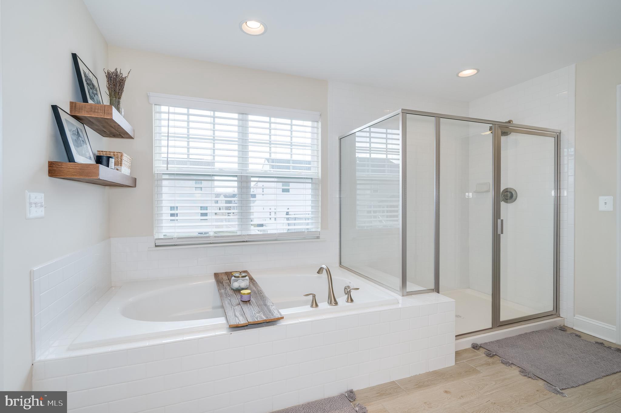 SNOWDEN BRIDGE - Residential