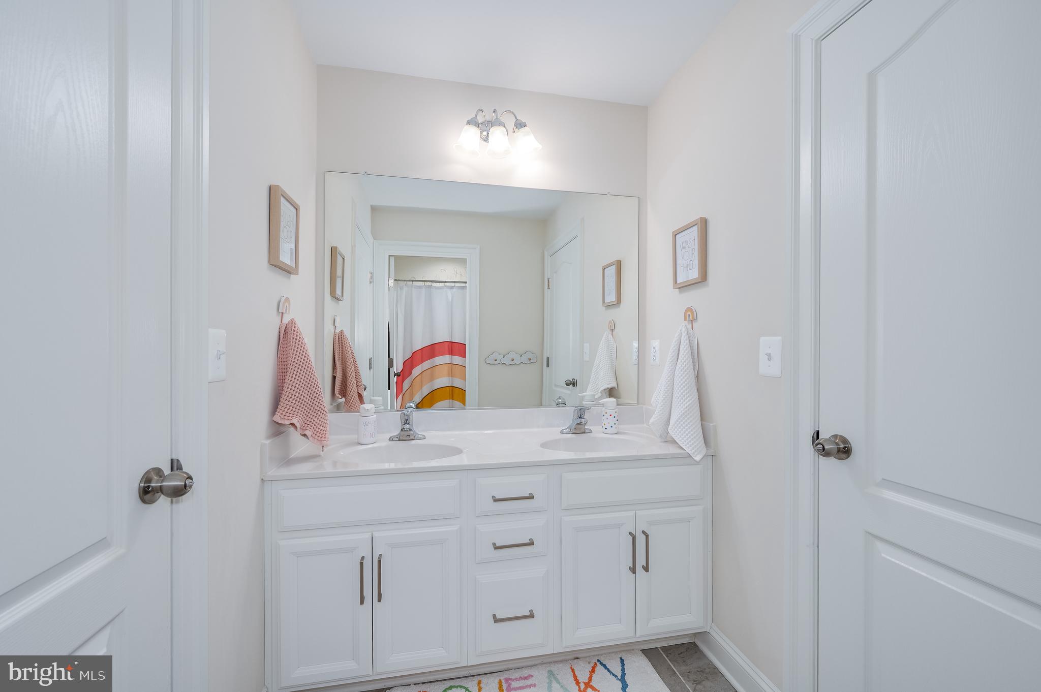 SNOWDEN BRIDGE - Residential