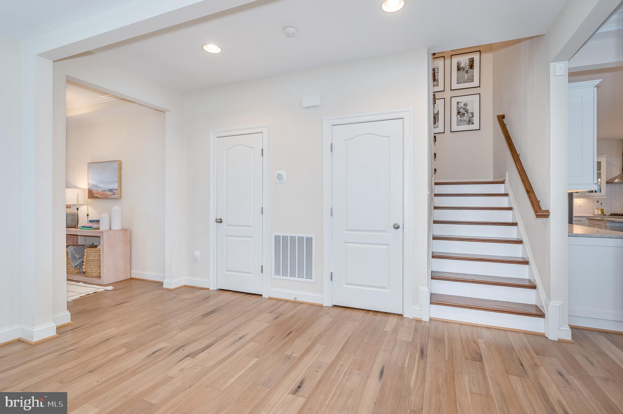 SNOWDEN BRIDGE - Residential