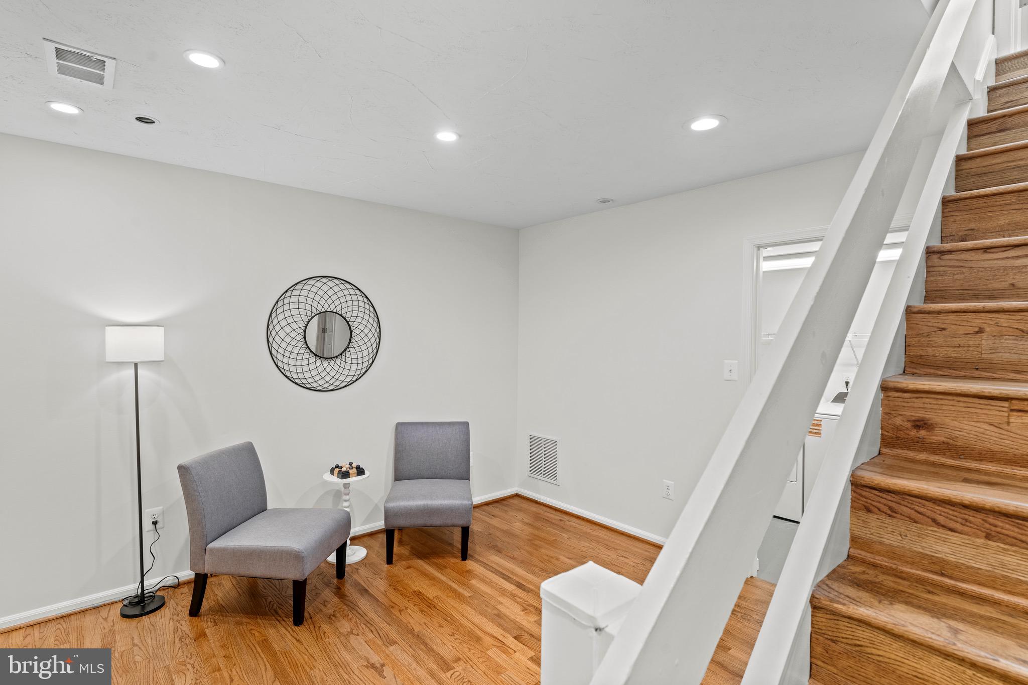 POTOMAC FOREST - Residential