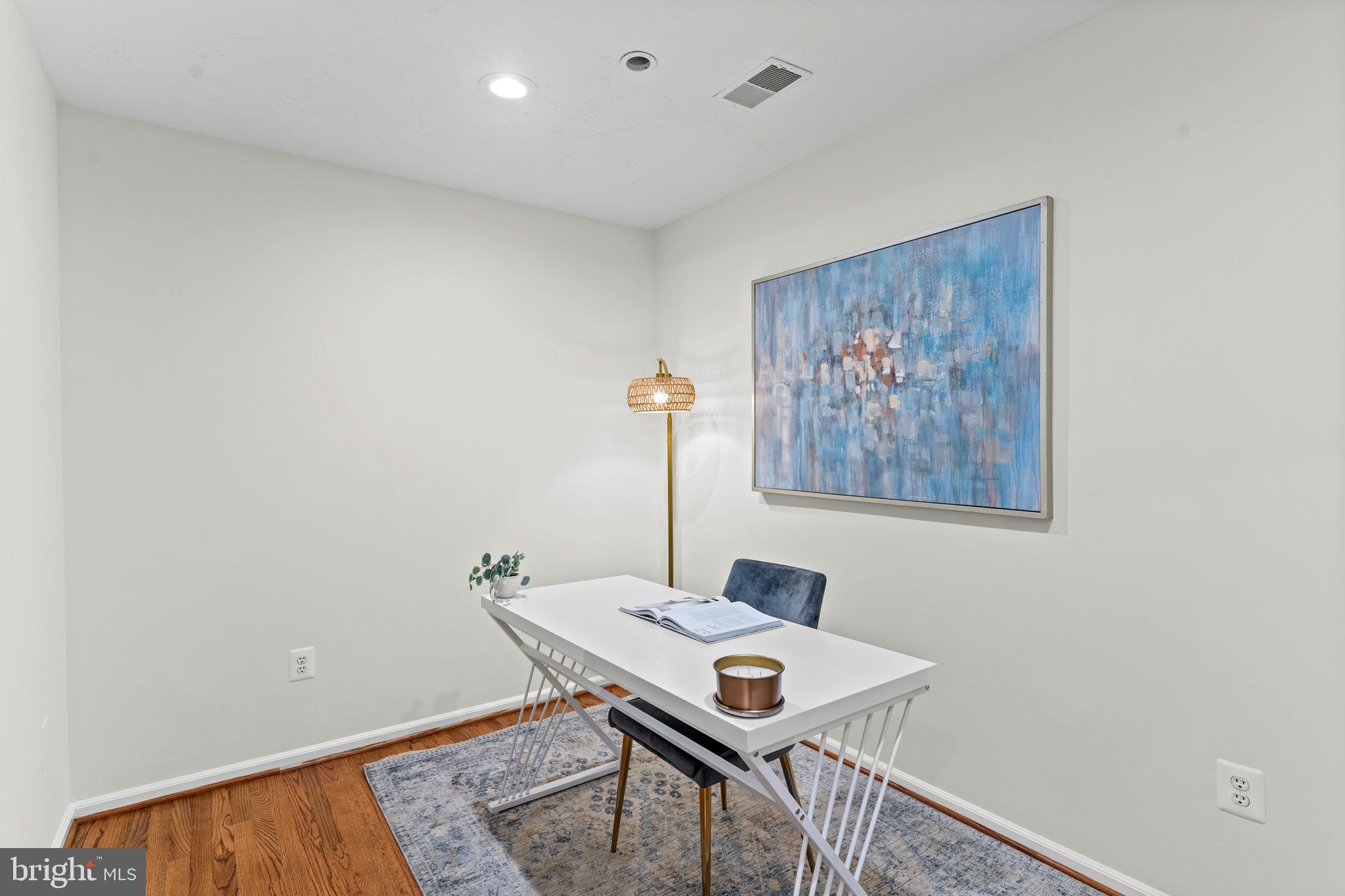 POTOMAC FOREST - Residential