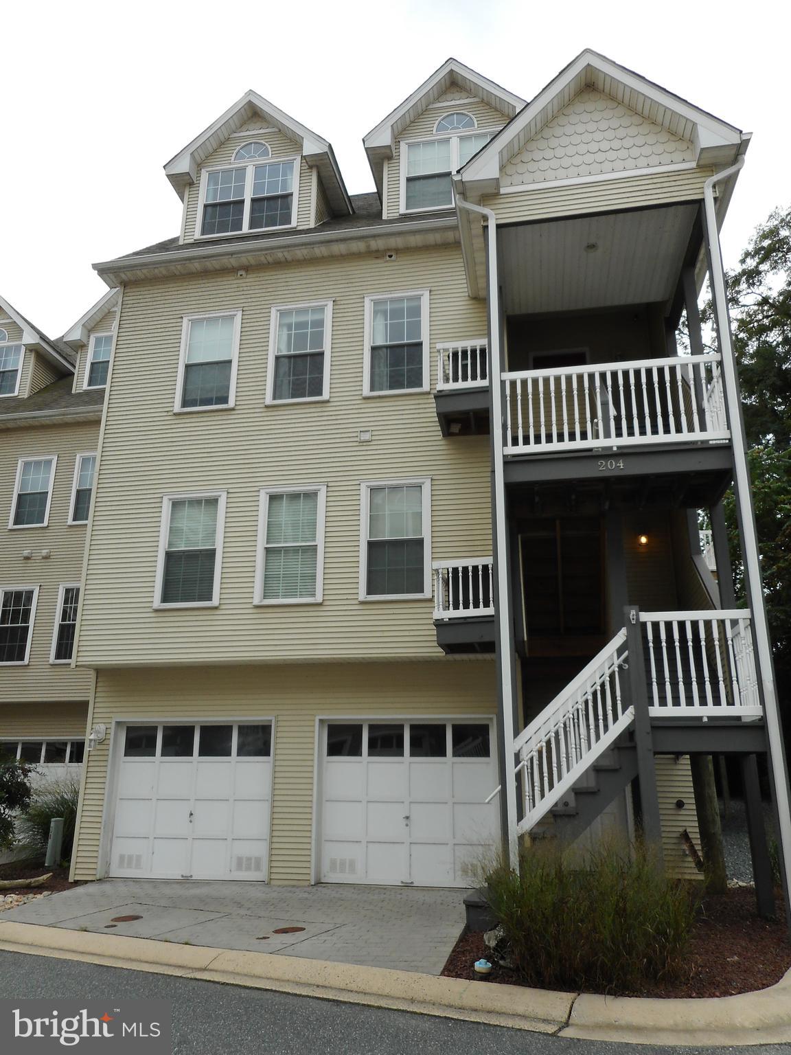 SENECA POINTE - Residential Lease