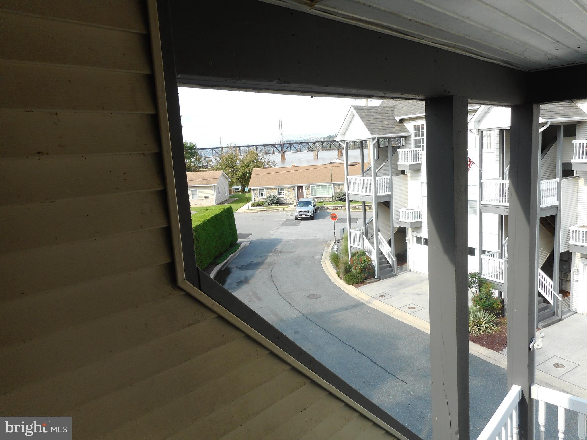 SENECA POINTE - Residential Lease