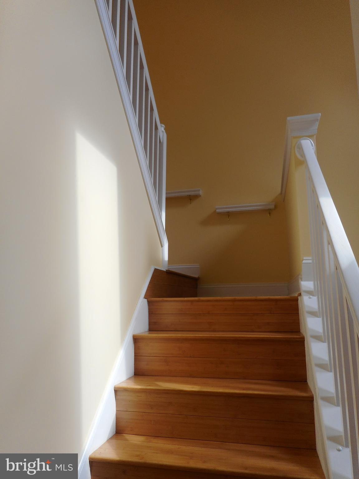 SENECA POINTE - Residential Lease