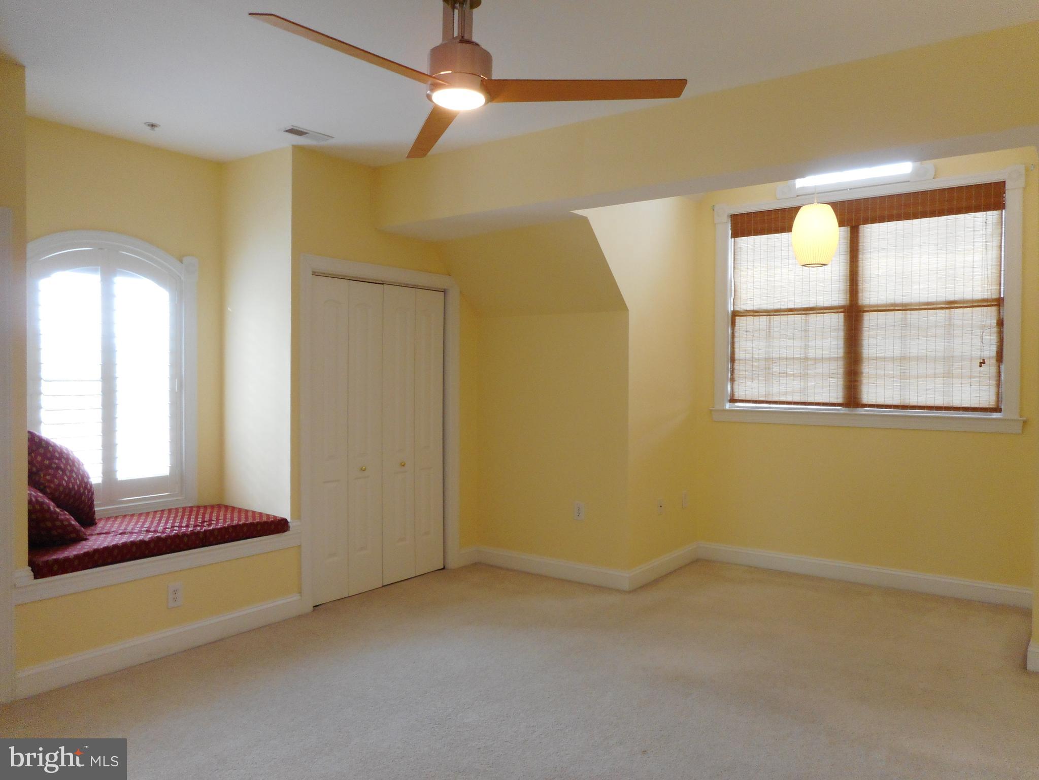 SENECA POINTE - Residential Lease