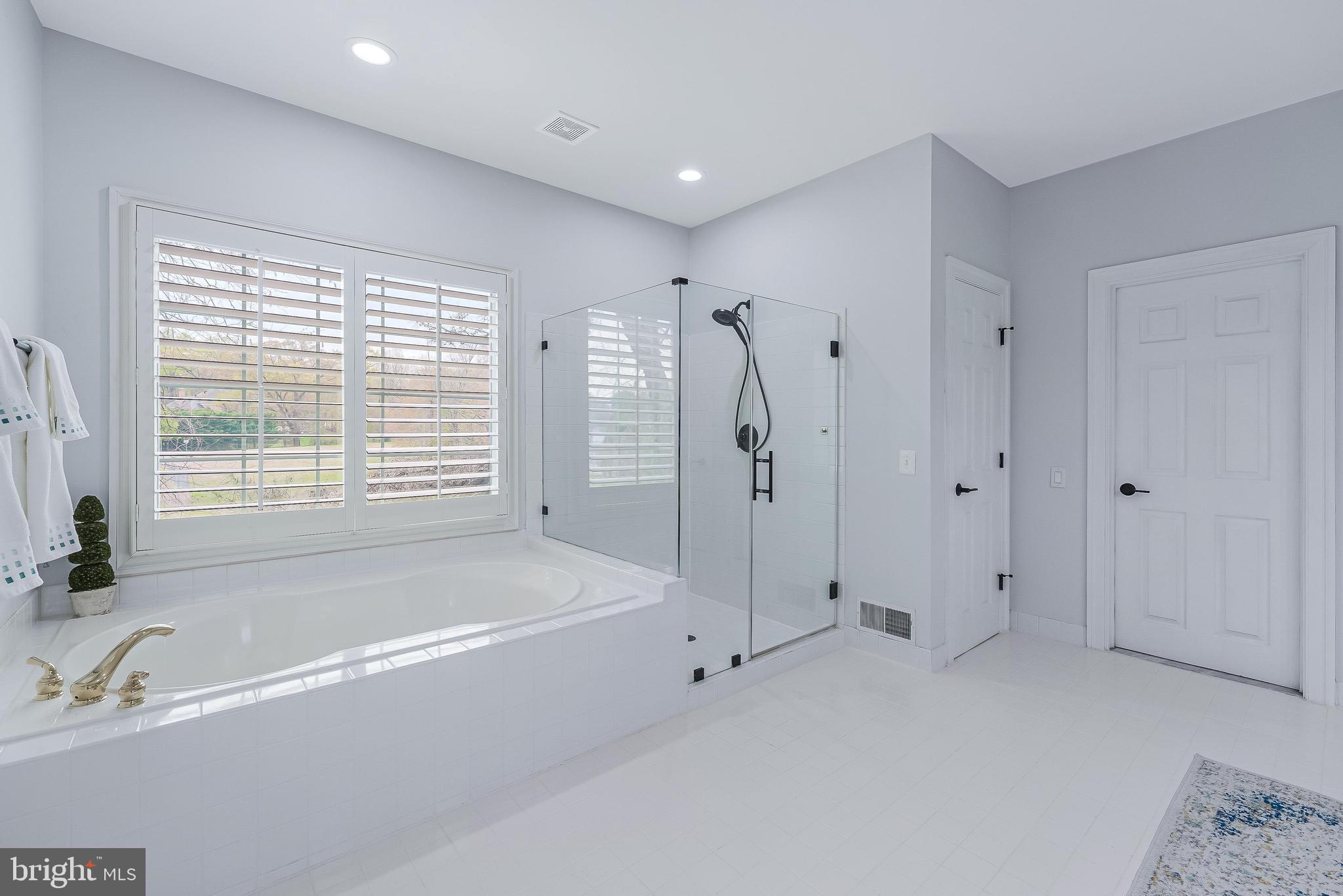 SMC MCLEAN - Residential