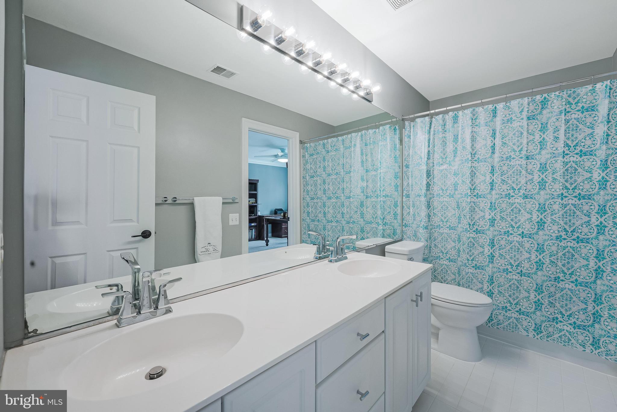 SMC MCLEAN - Residential