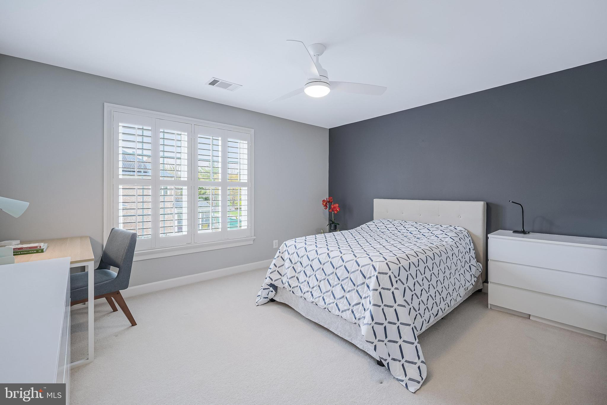 SMC MCLEAN - Residential