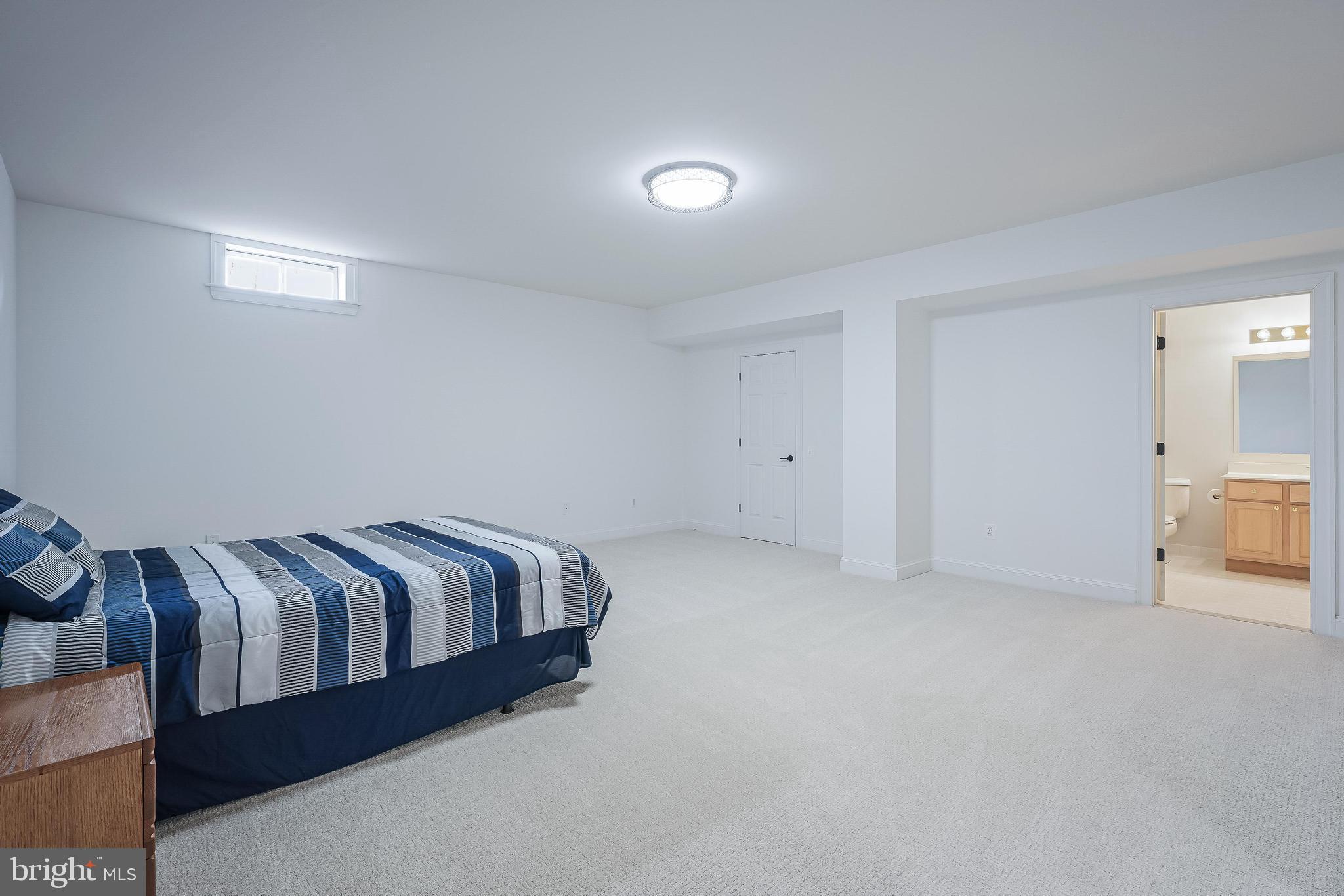 SMC MCLEAN - Residential