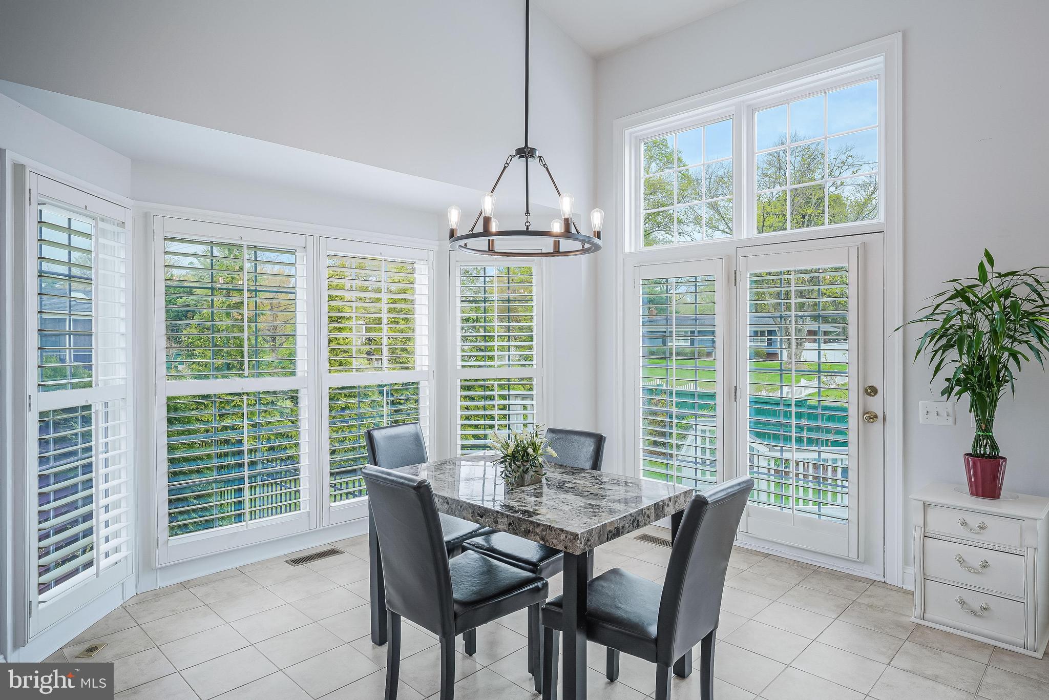 SMC MCLEAN - Residential