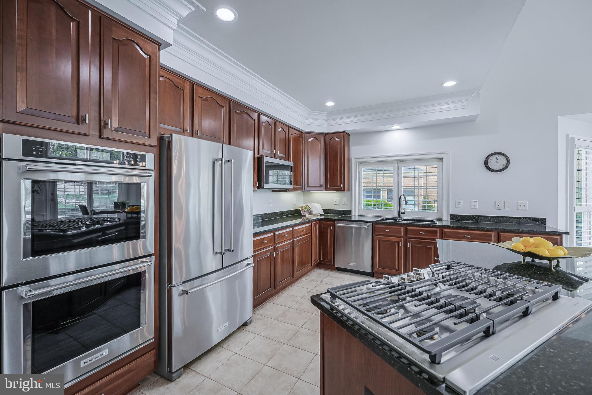 SMC MCLEAN - Residential