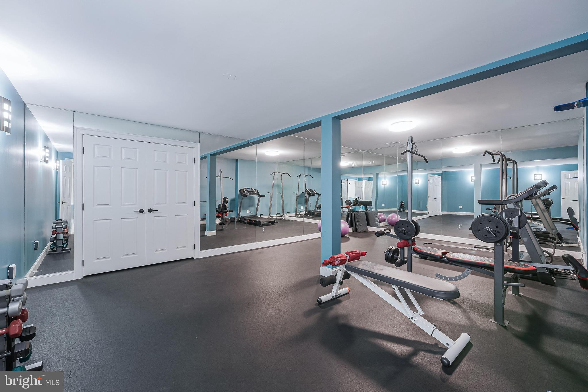 SMC MCLEAN - Residential