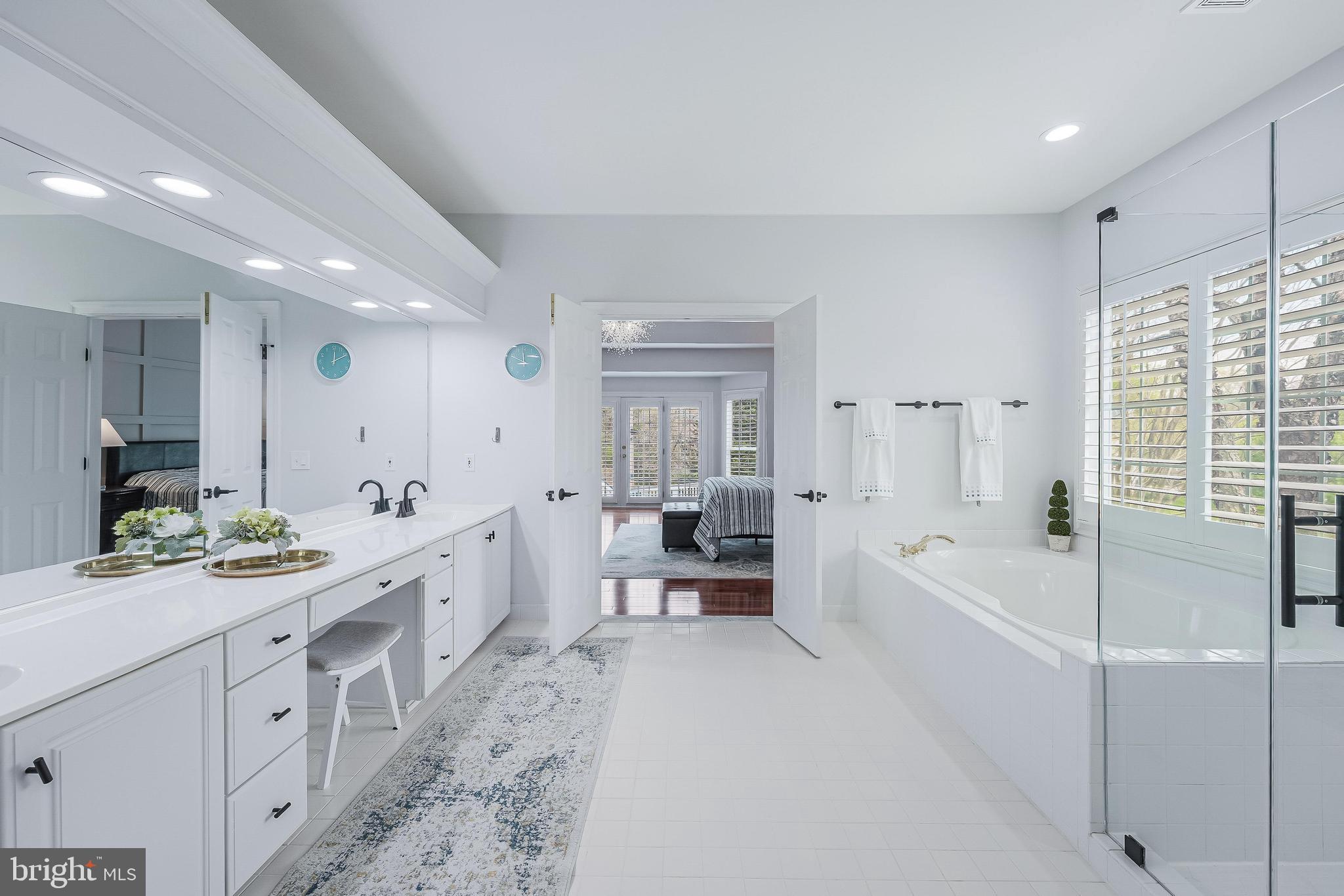 SMC MCLEAN - Residential