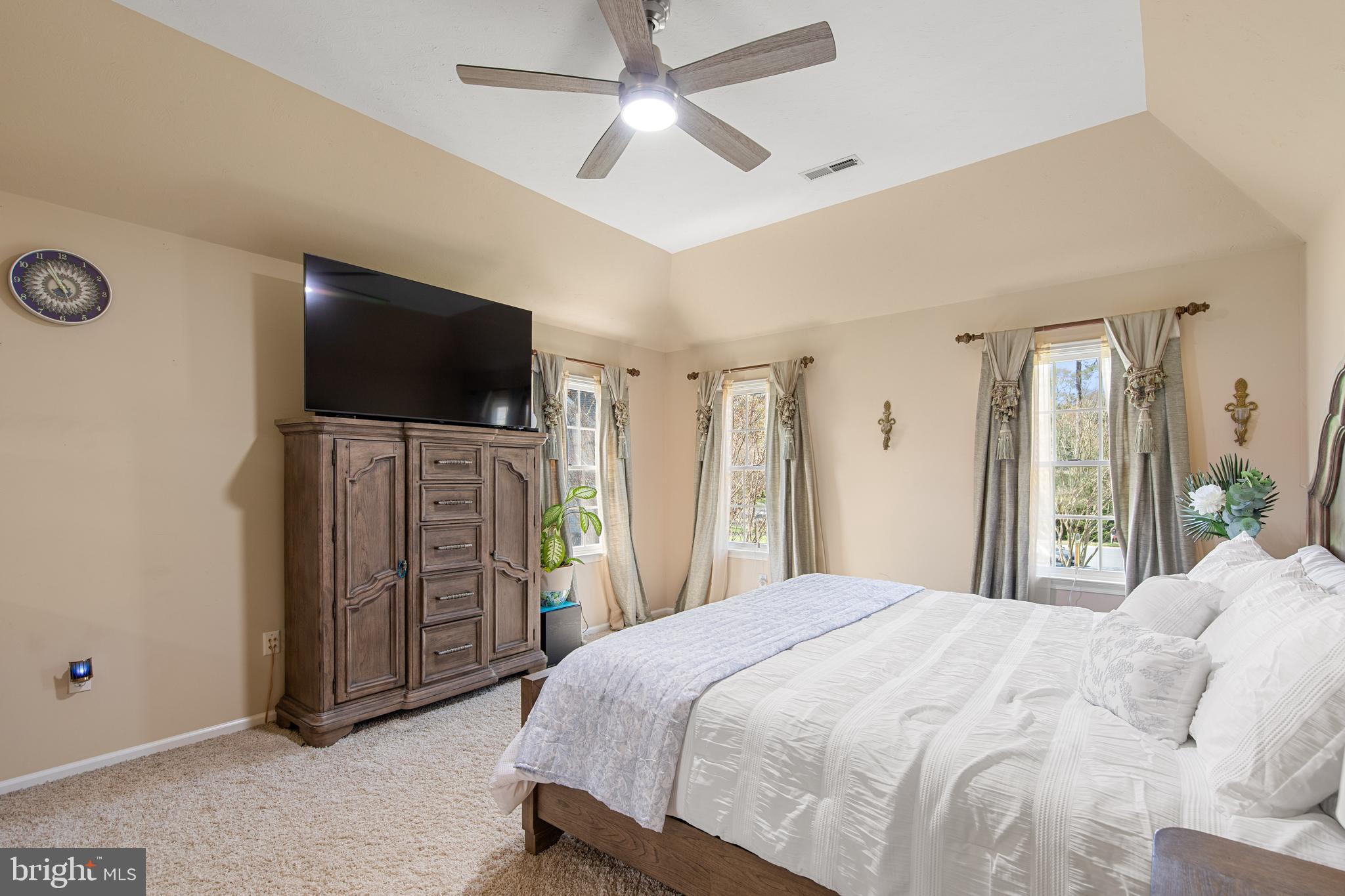 NUTTERS CROSSING - Residential