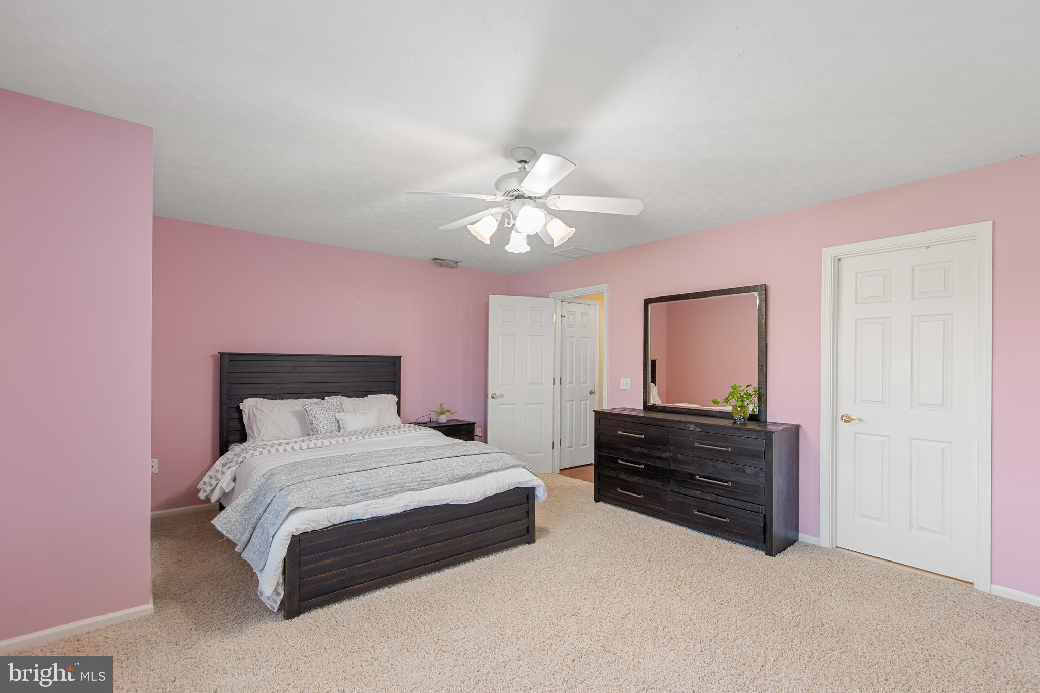 NUTTERS CROSSING - Residential