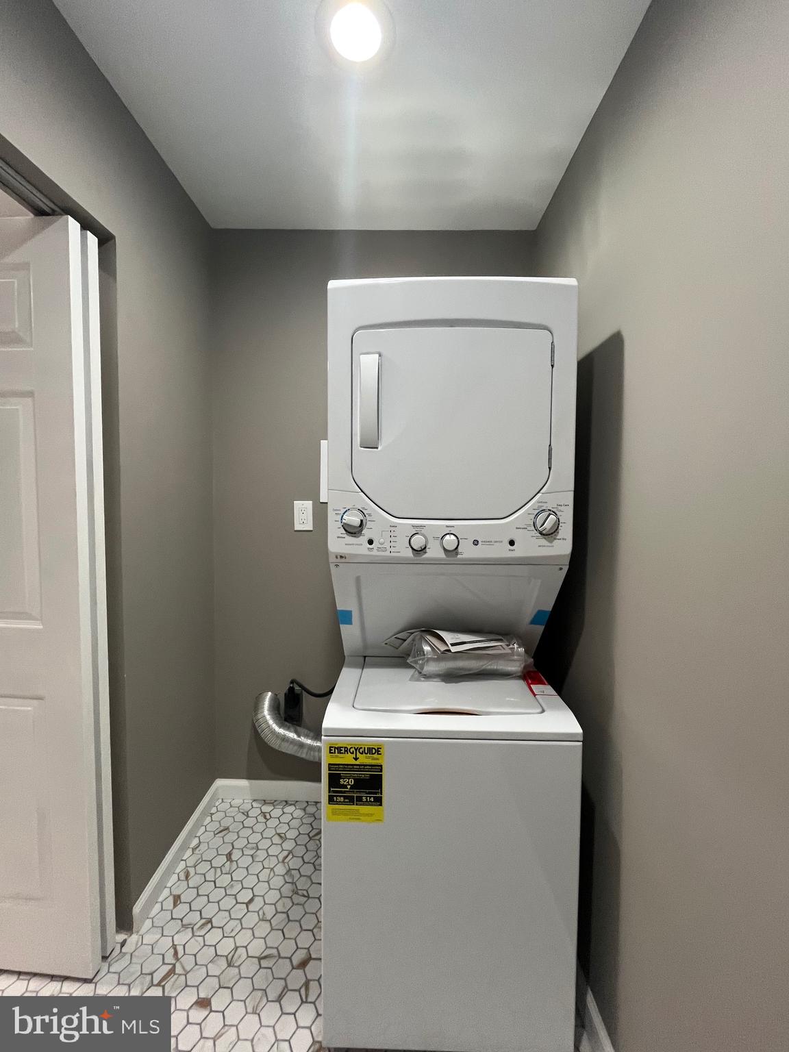 WASHINGTON SQ WEST - Residential Lease