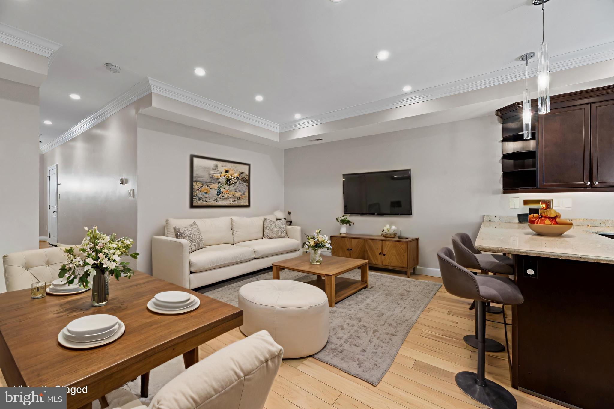 CANTON - Residential