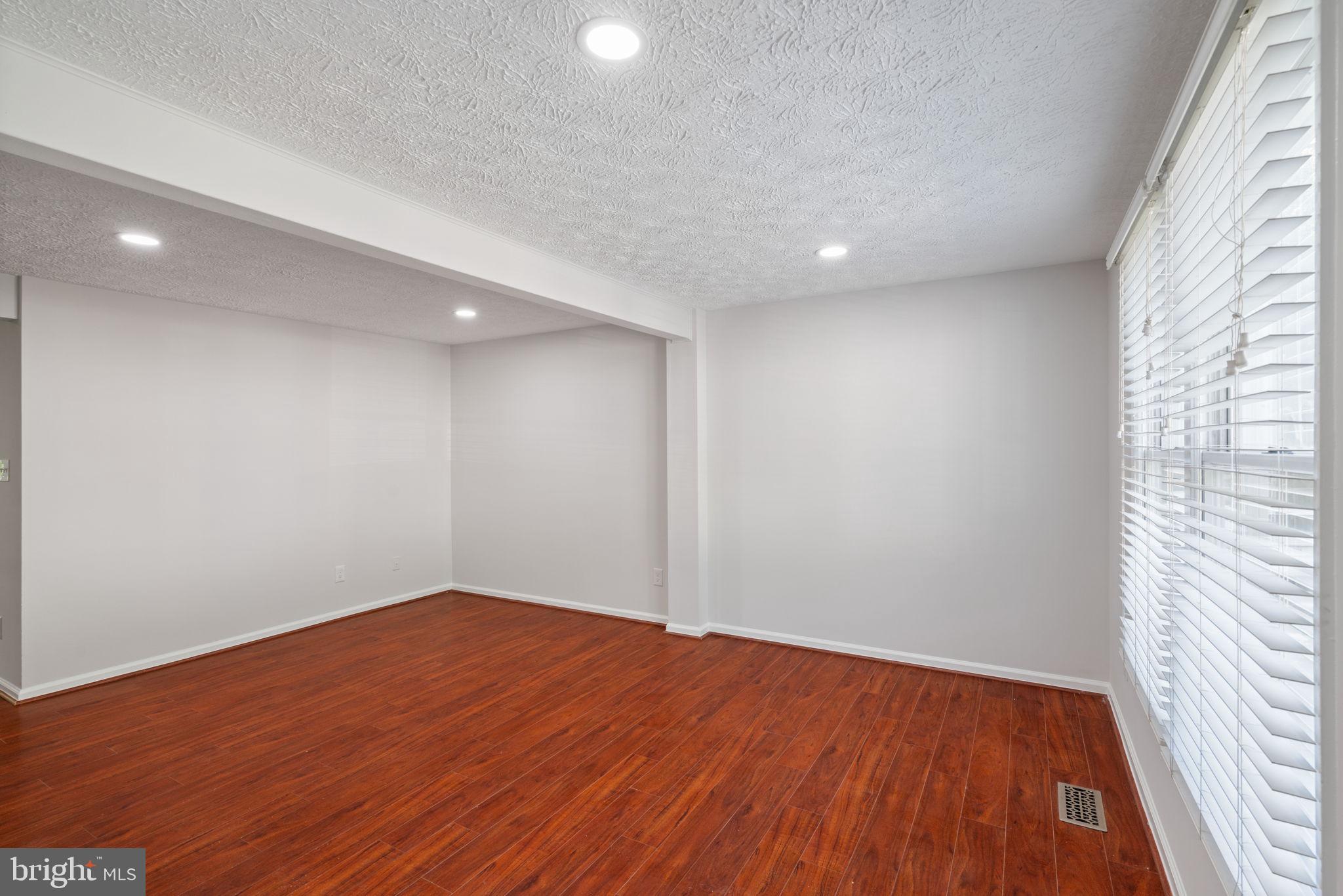 PORT O DUMFRIES - Residential