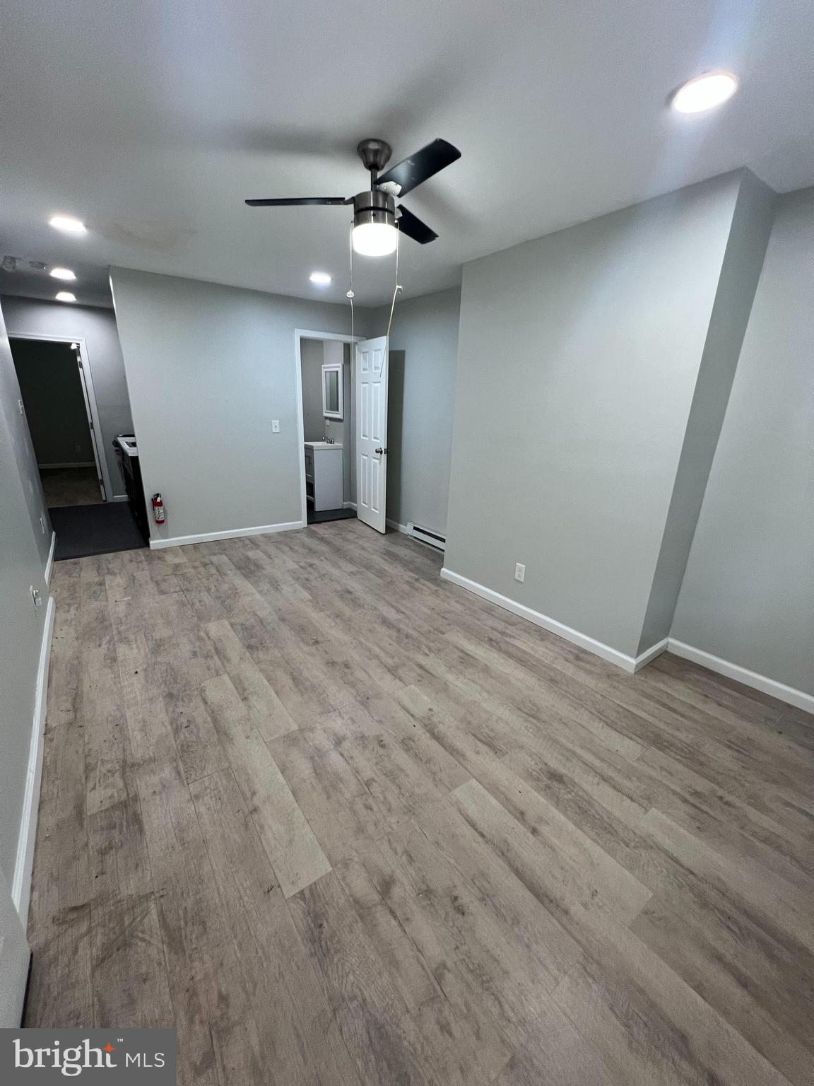 MILL CREEK - Residential