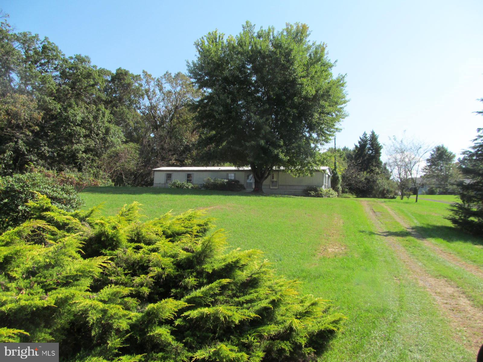 TUCKER - Residential