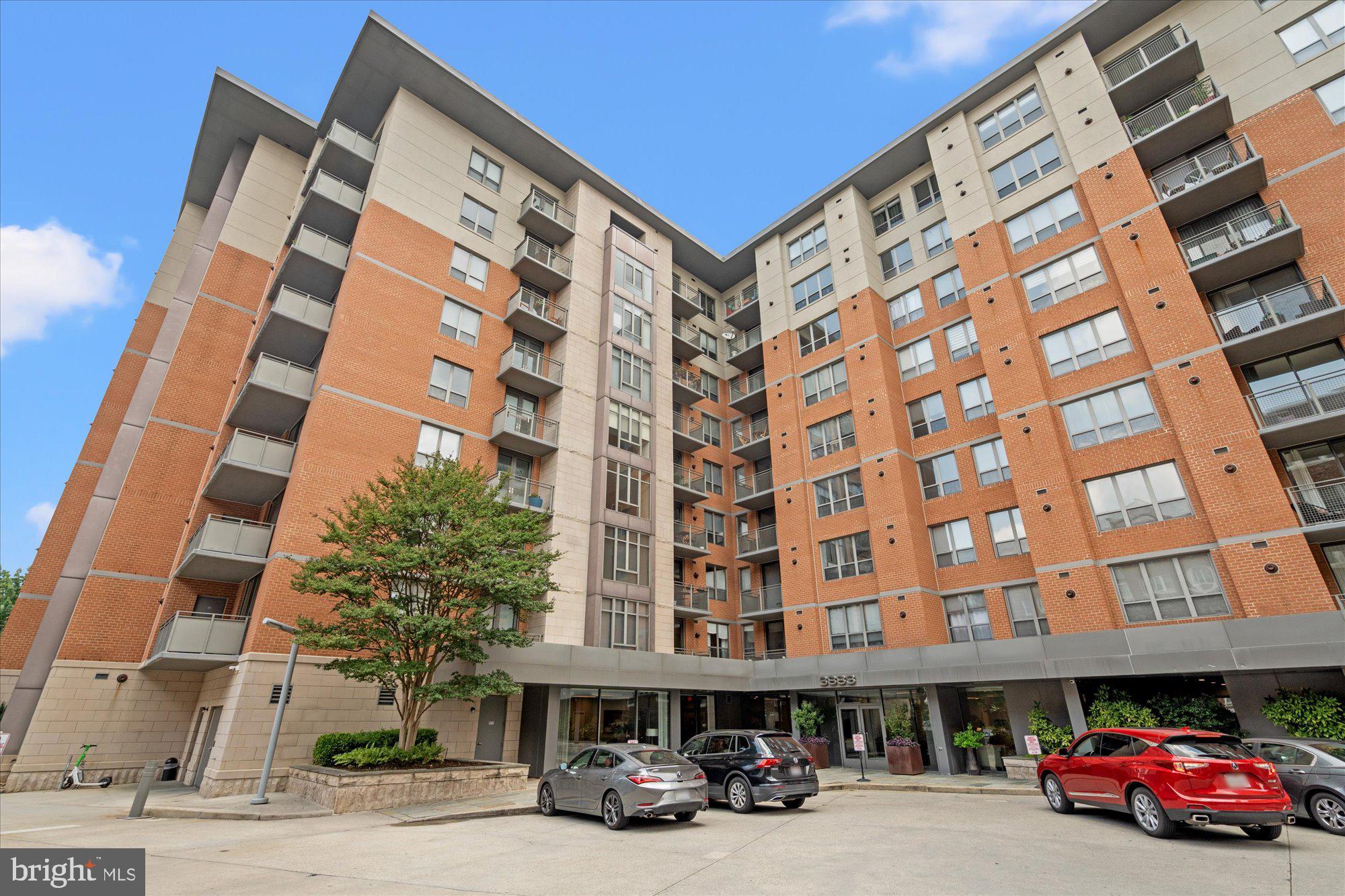 3883 CONNECTICUT AVENUE NW 812