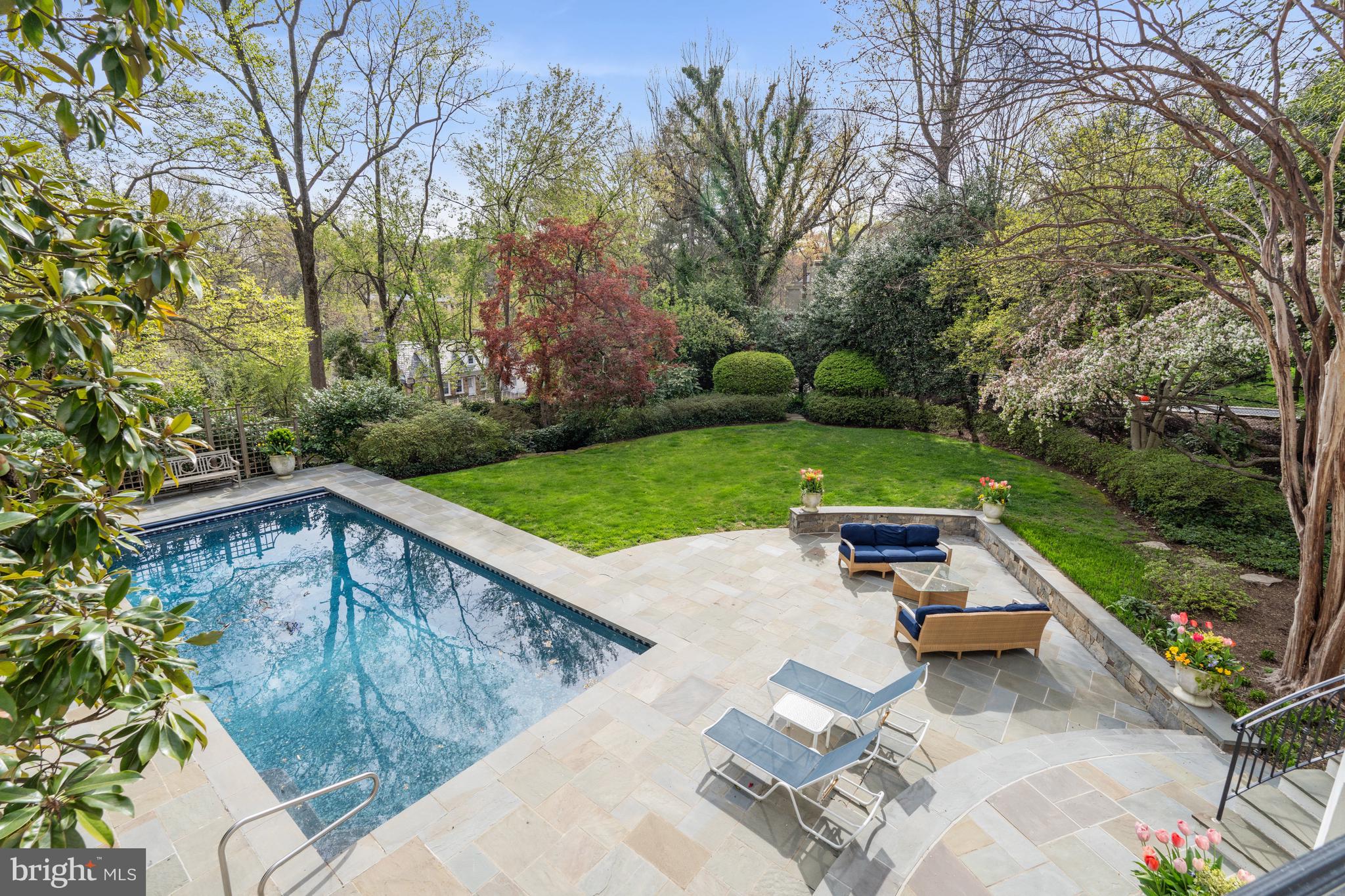 MASSACHUSETTS AVENUE HEIGHTS - Residential