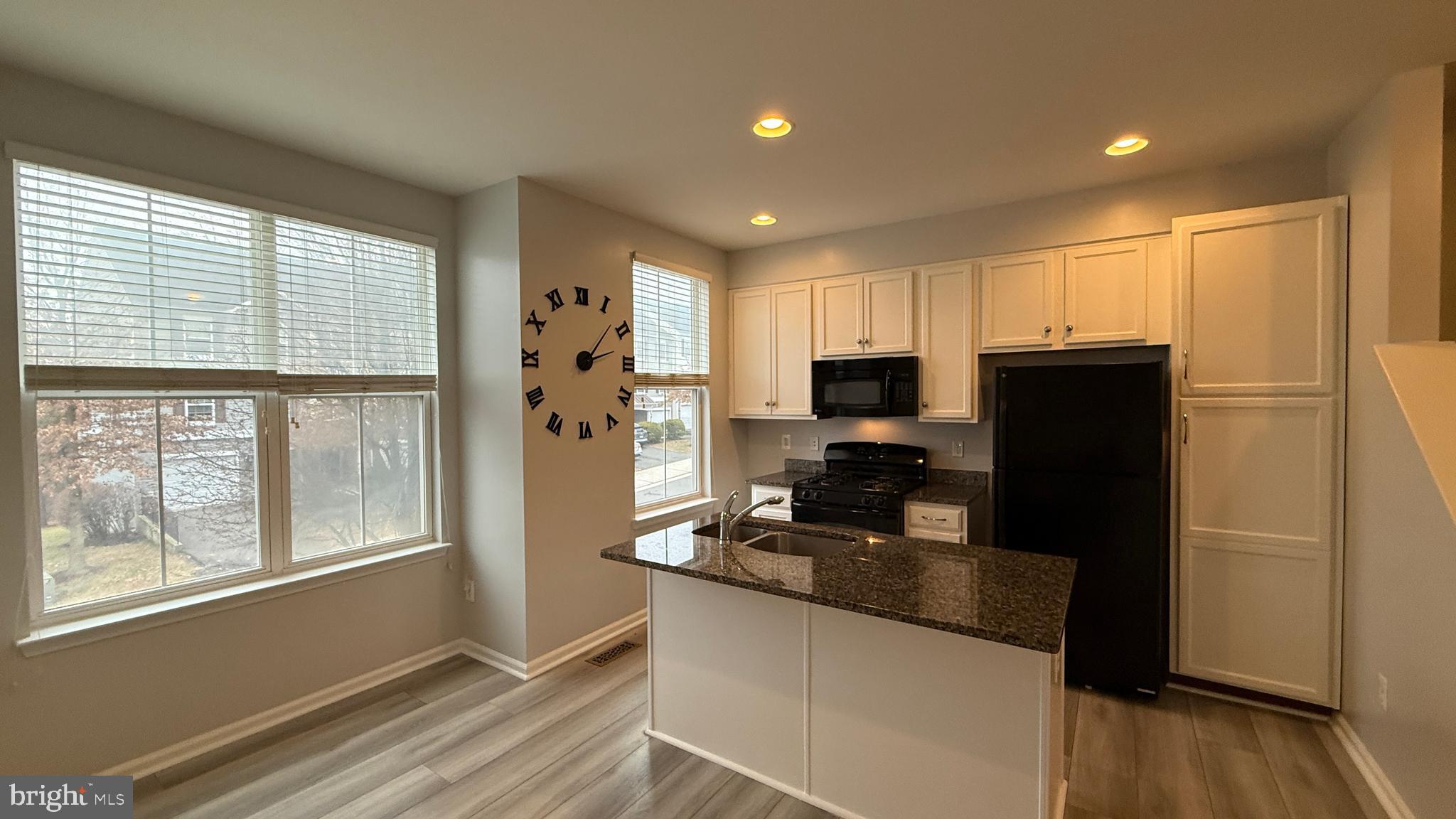 2901 CHINKAPIN OAK LANE